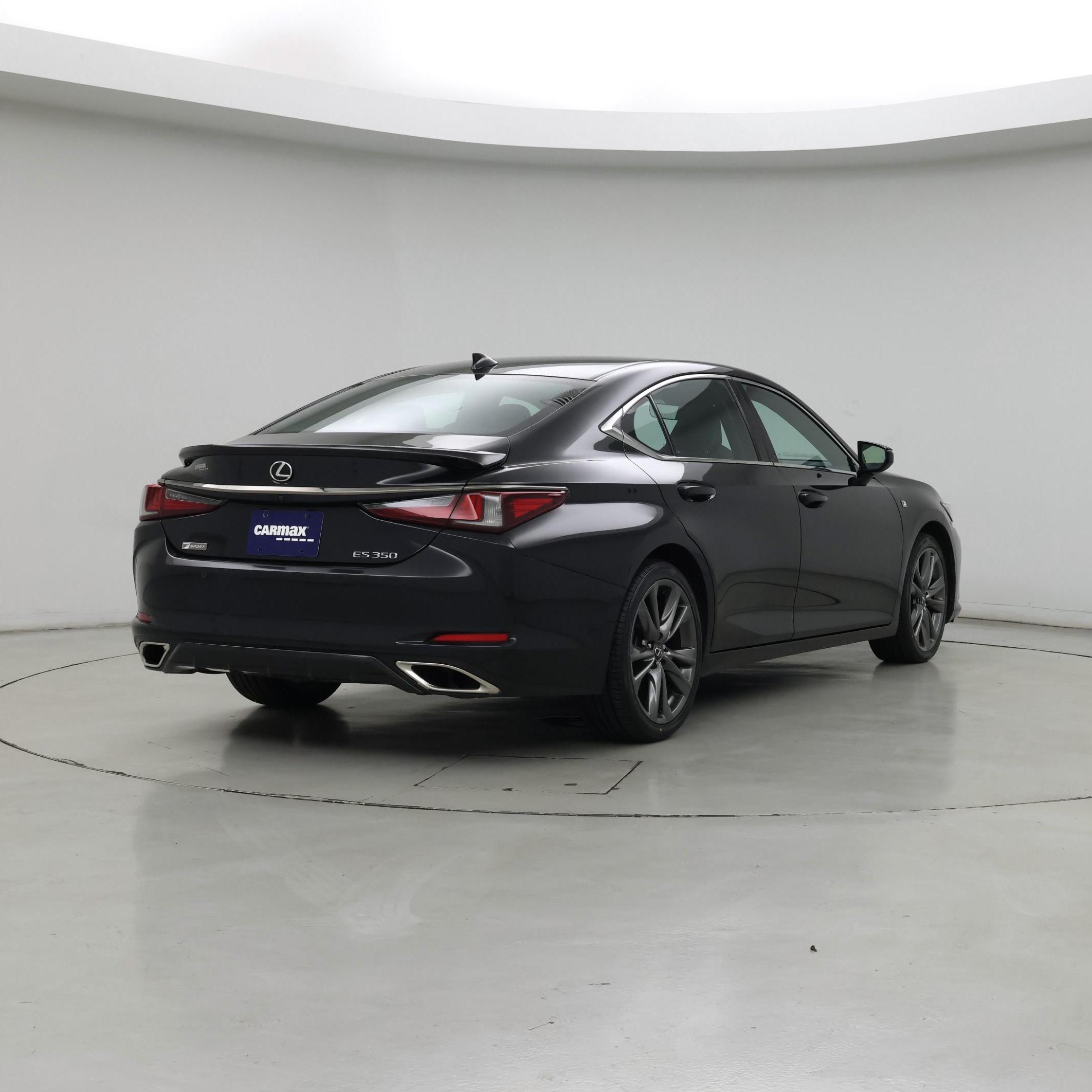 Thumbnail: 2021 Lexus ES - 8