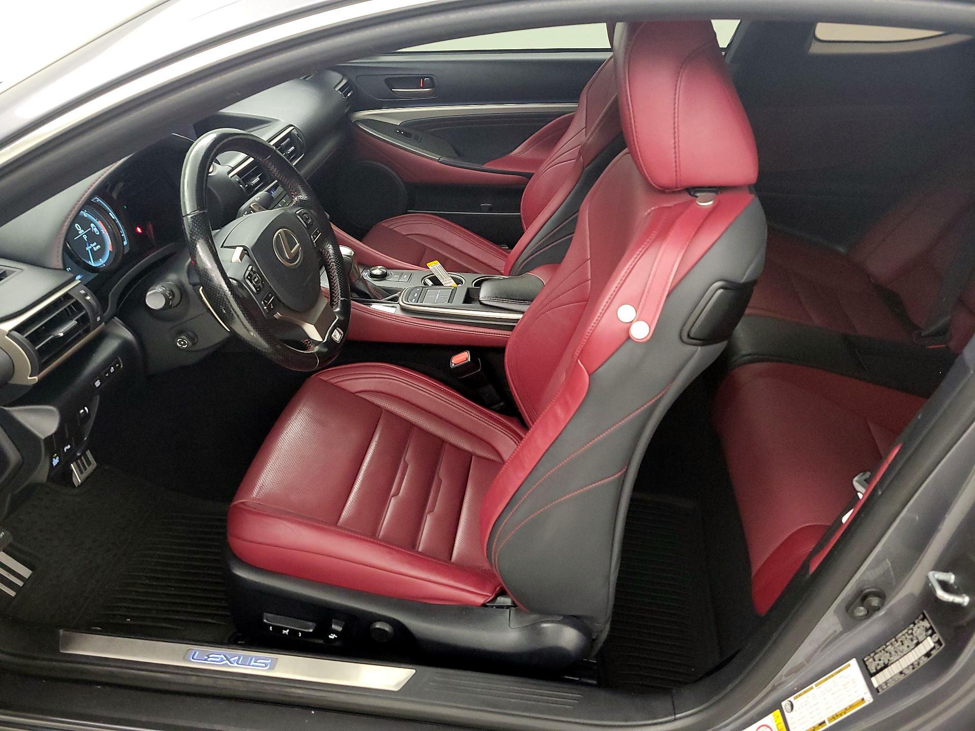 Thumbnail: 2017 Lexus RC - 11