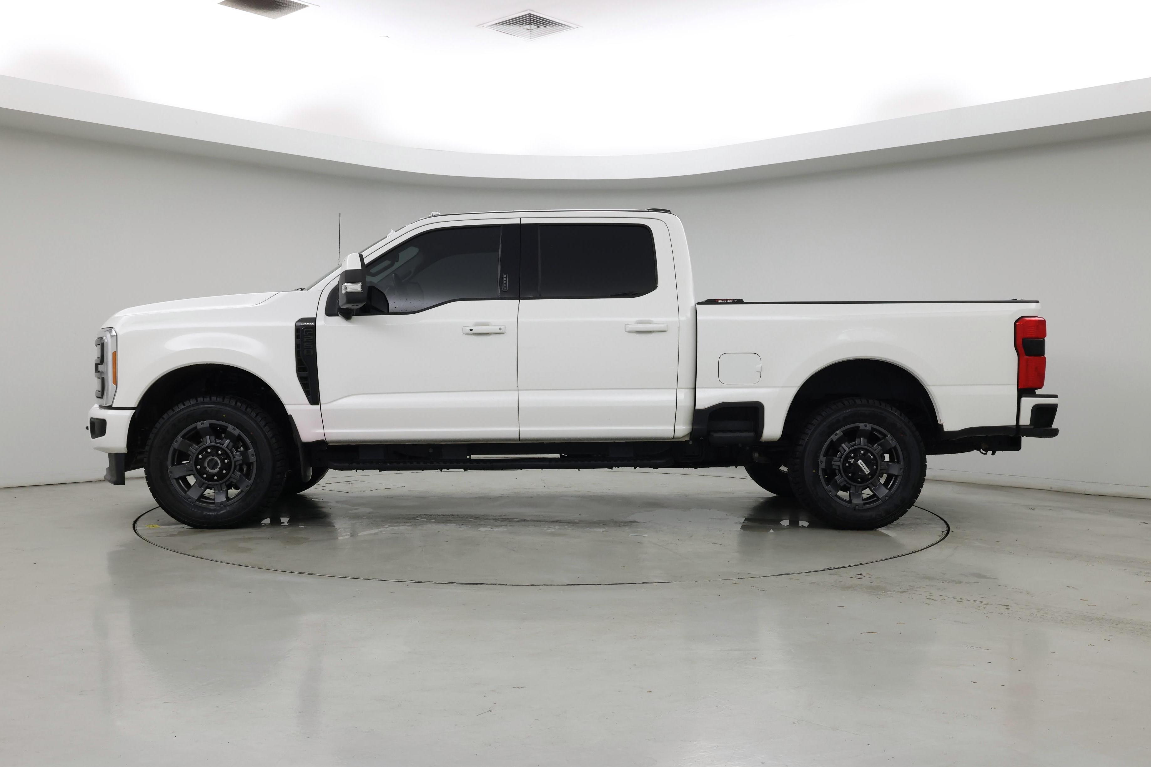 Thumbnail: 2023 Ford F-250 - 3