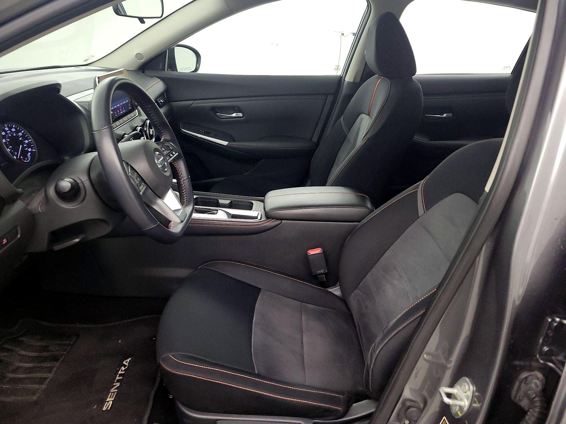 Thumbnail: 2021 Nissan Sentra - 11