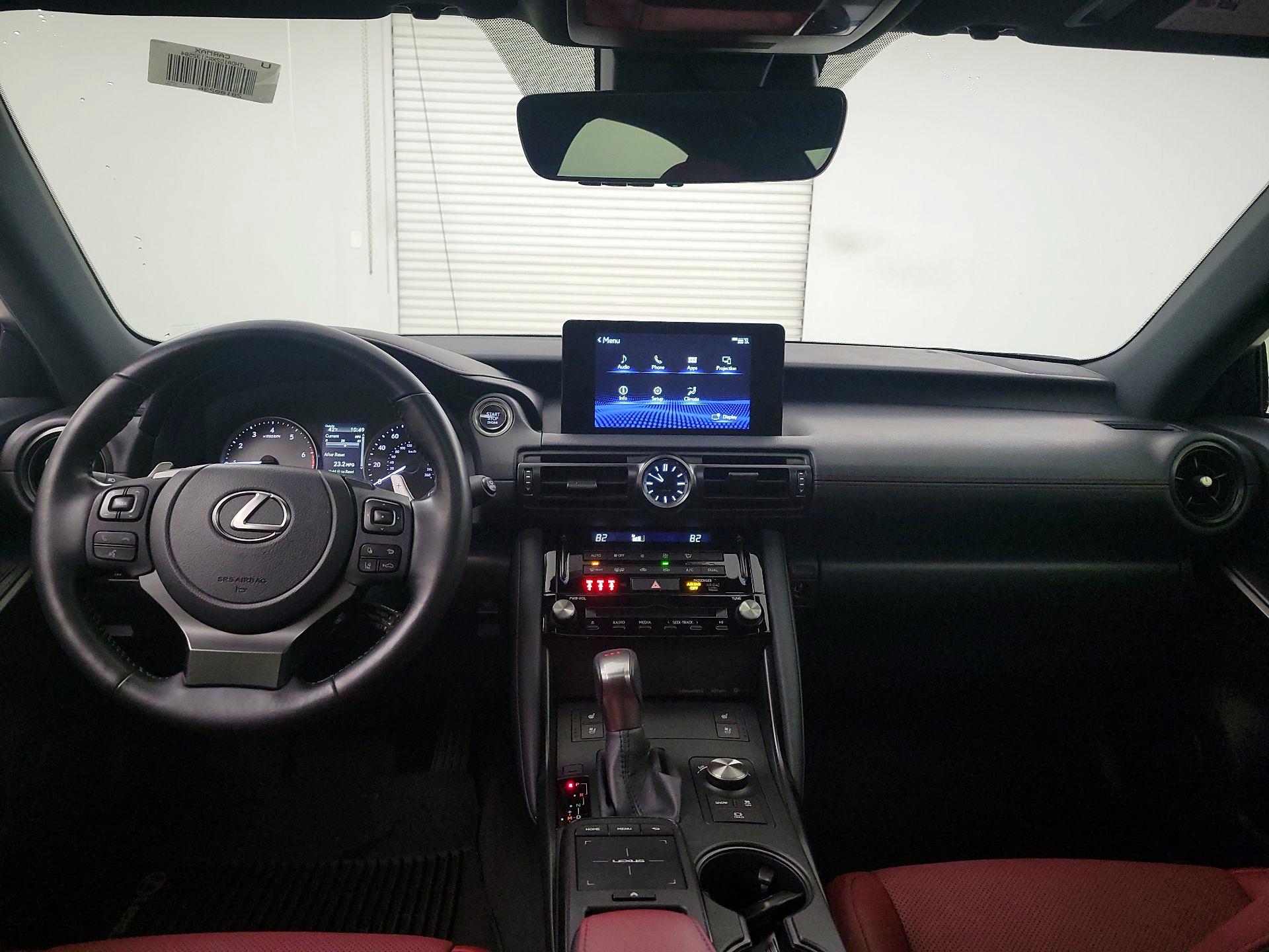 Thumbnail: 2024 Lexus IS - 9