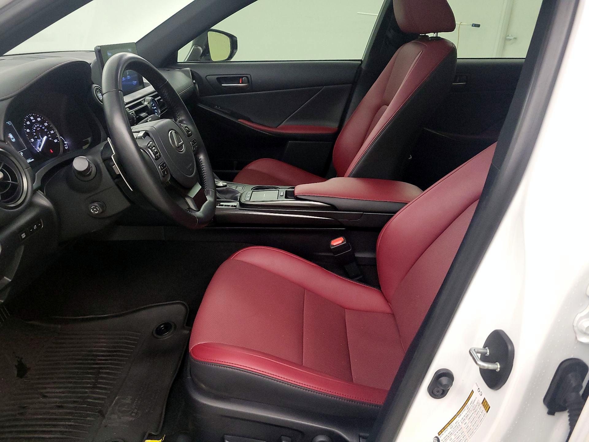 Thumbnail: 2024 Lexus IS - 11