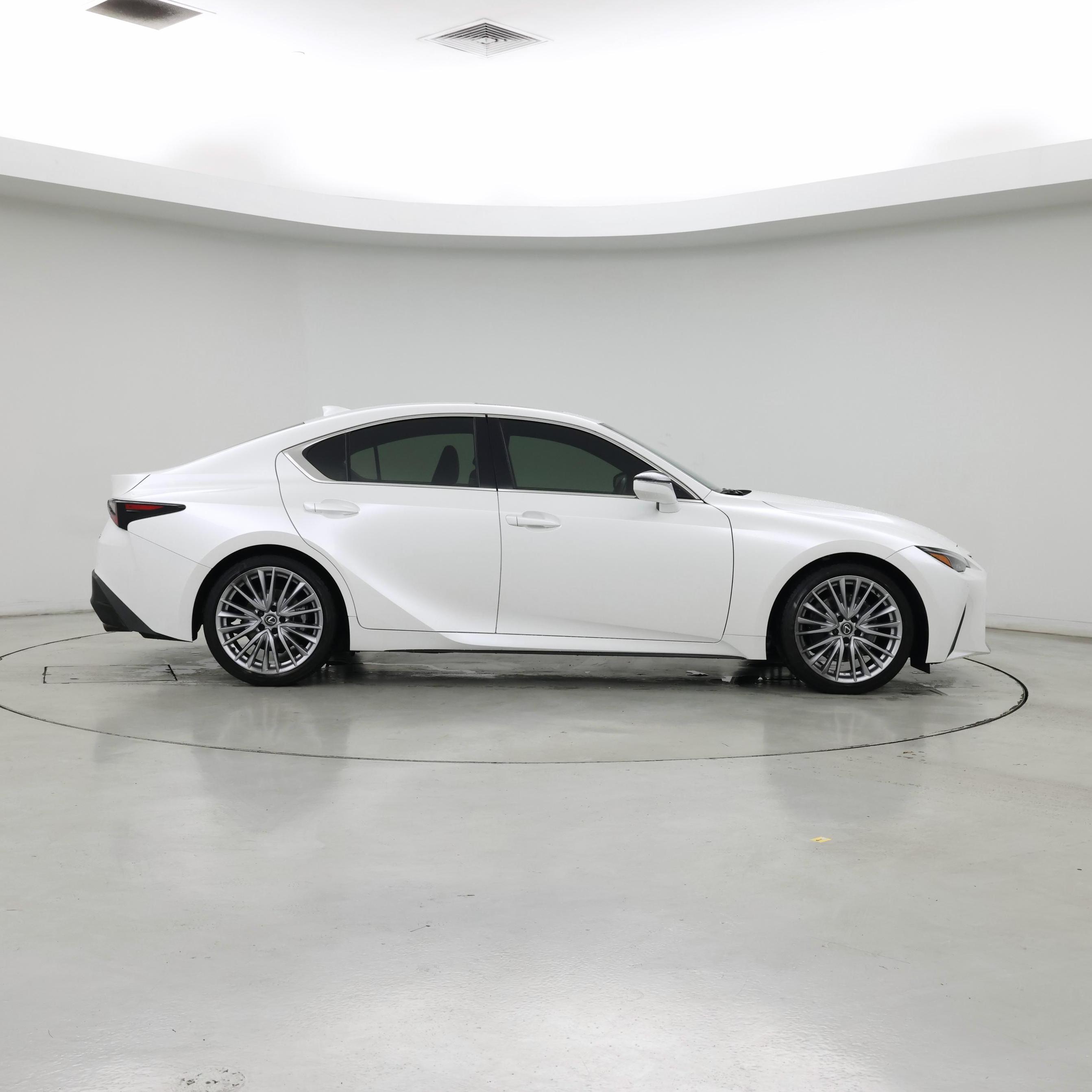 Thumbnail: 2024 Lexus IS - 7