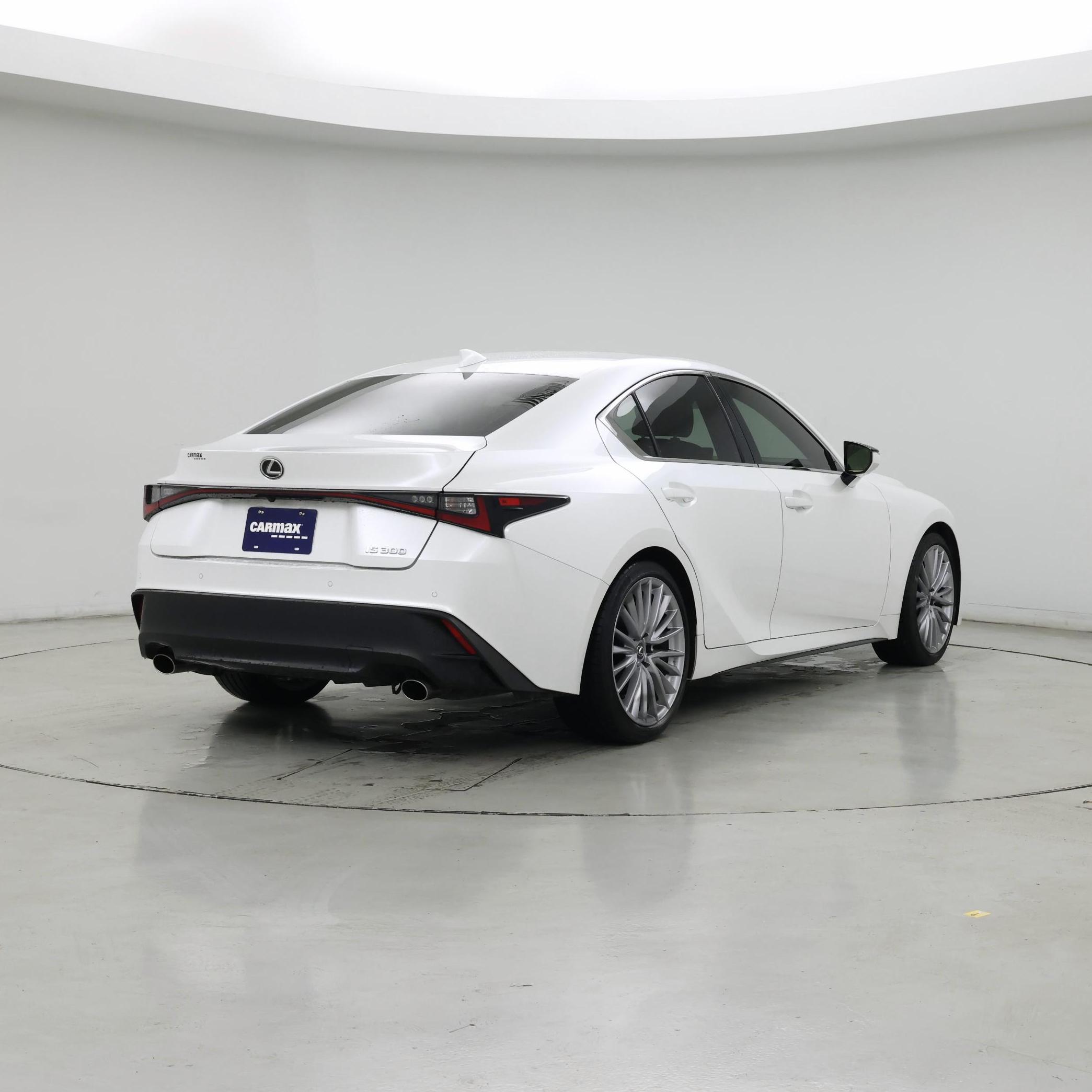 Thumbnail: 2024 Lexus IS - 8