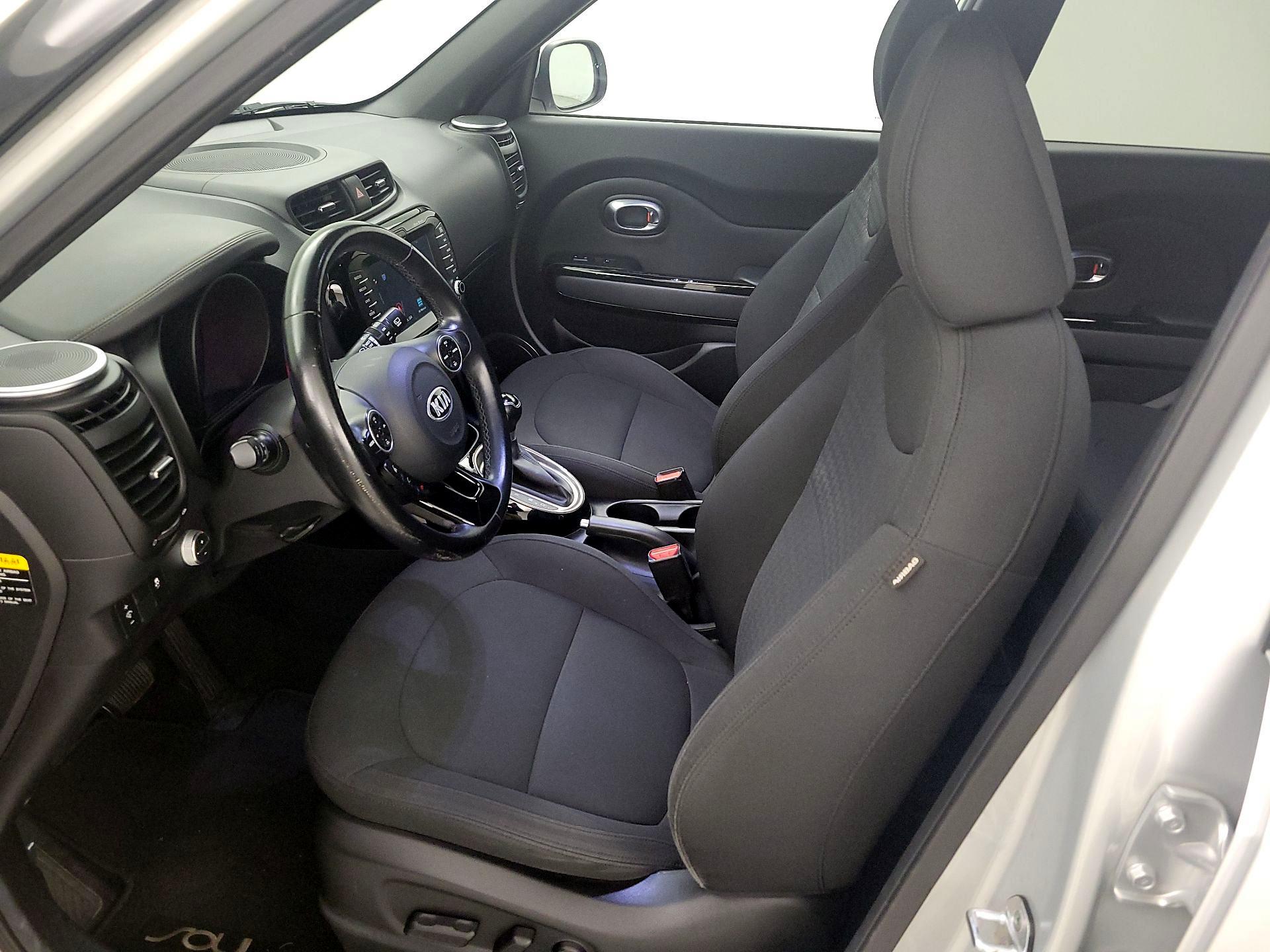 Thumbnail: 2014 Kia Soul - 11