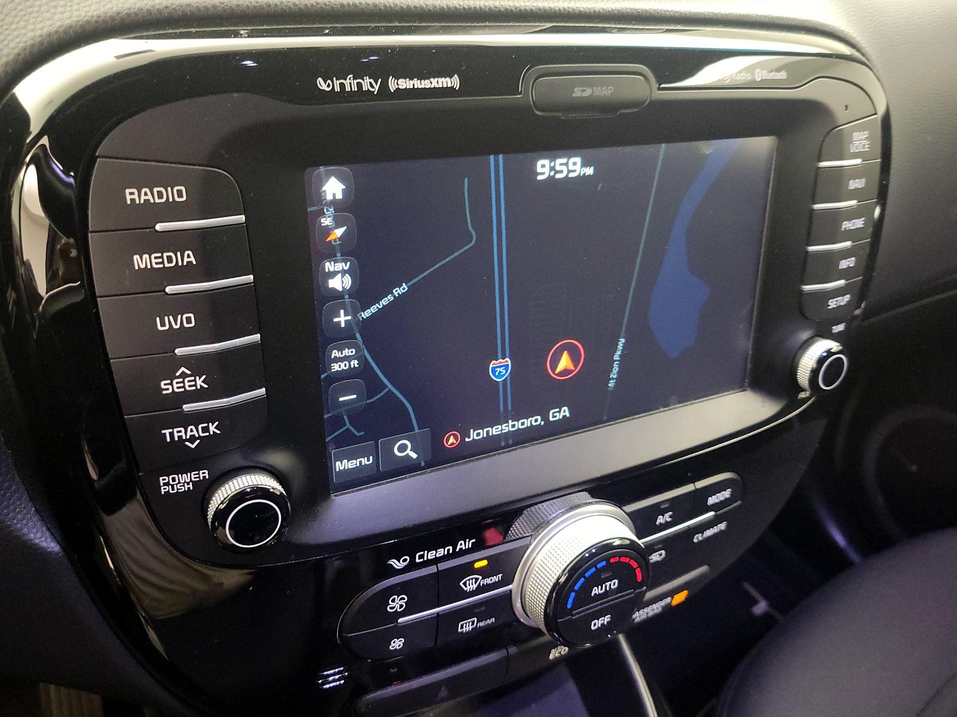 Thumbnail: 2014 Kia Soul - 14