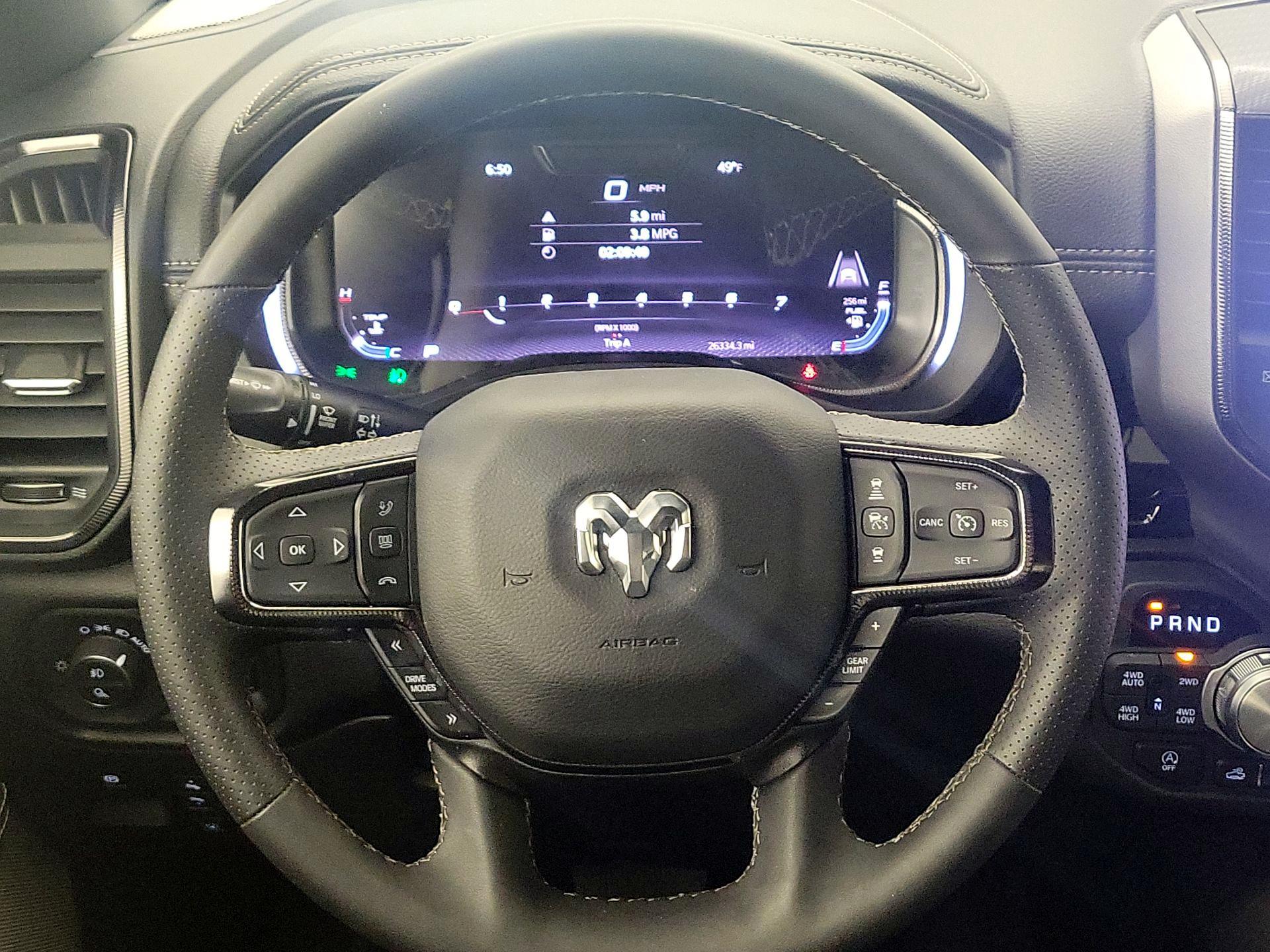 Thumbnail: 2025 RAM 1500 - 10