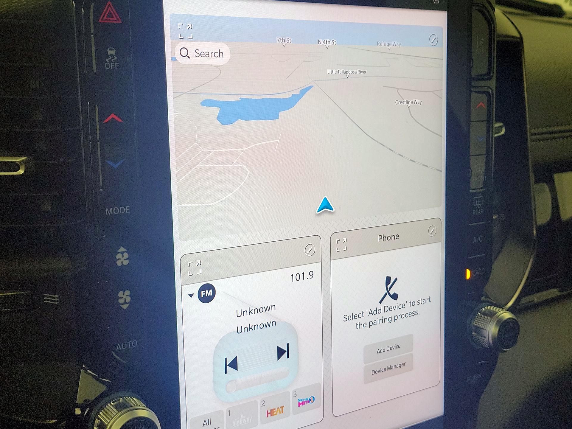 Thumbnail: 2025 RAM 1500 - 15