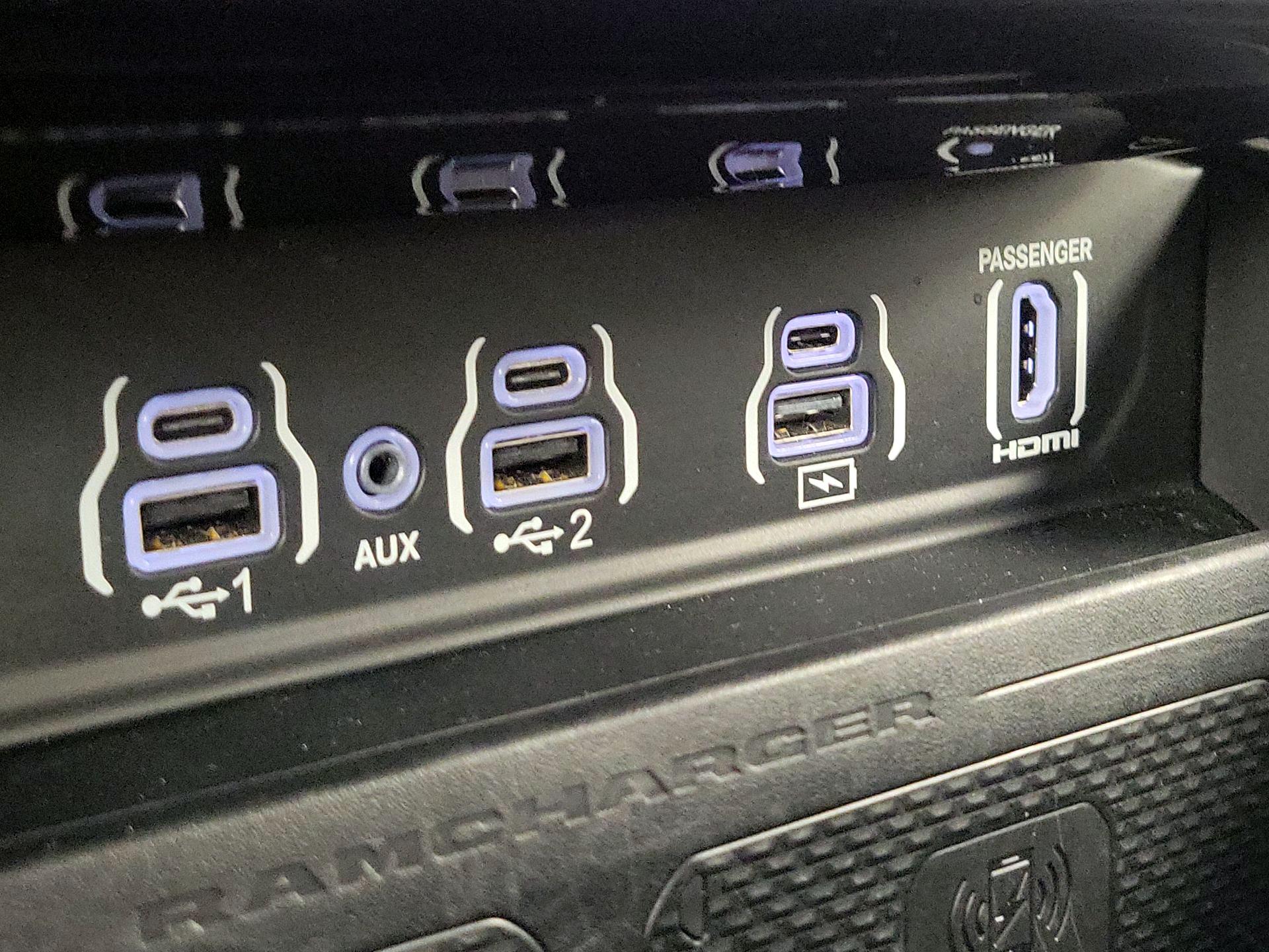 Thumbnail: 2025 RAM 1500 - 18