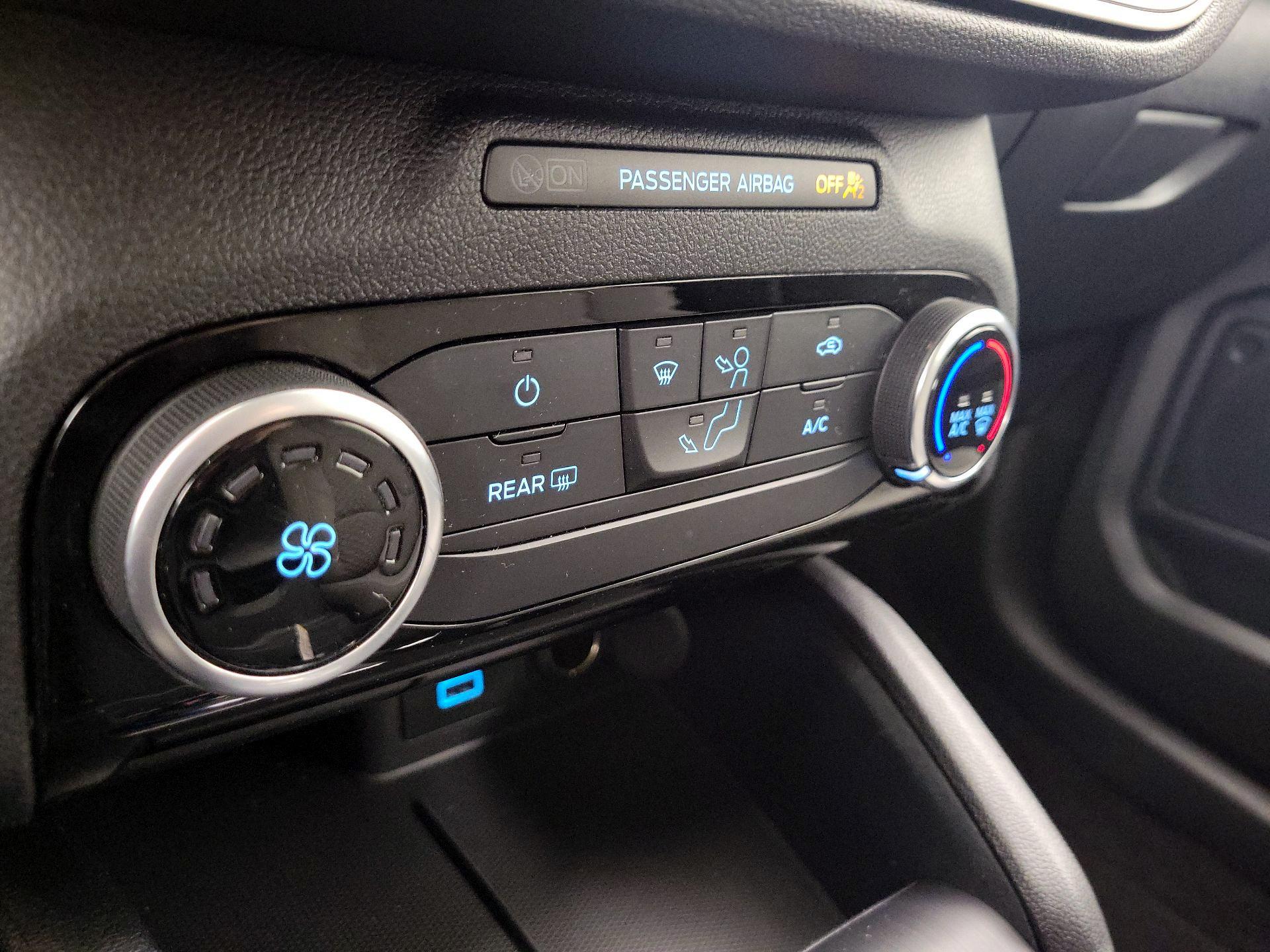 Thumbnail: 2021 Ford Escape - 16