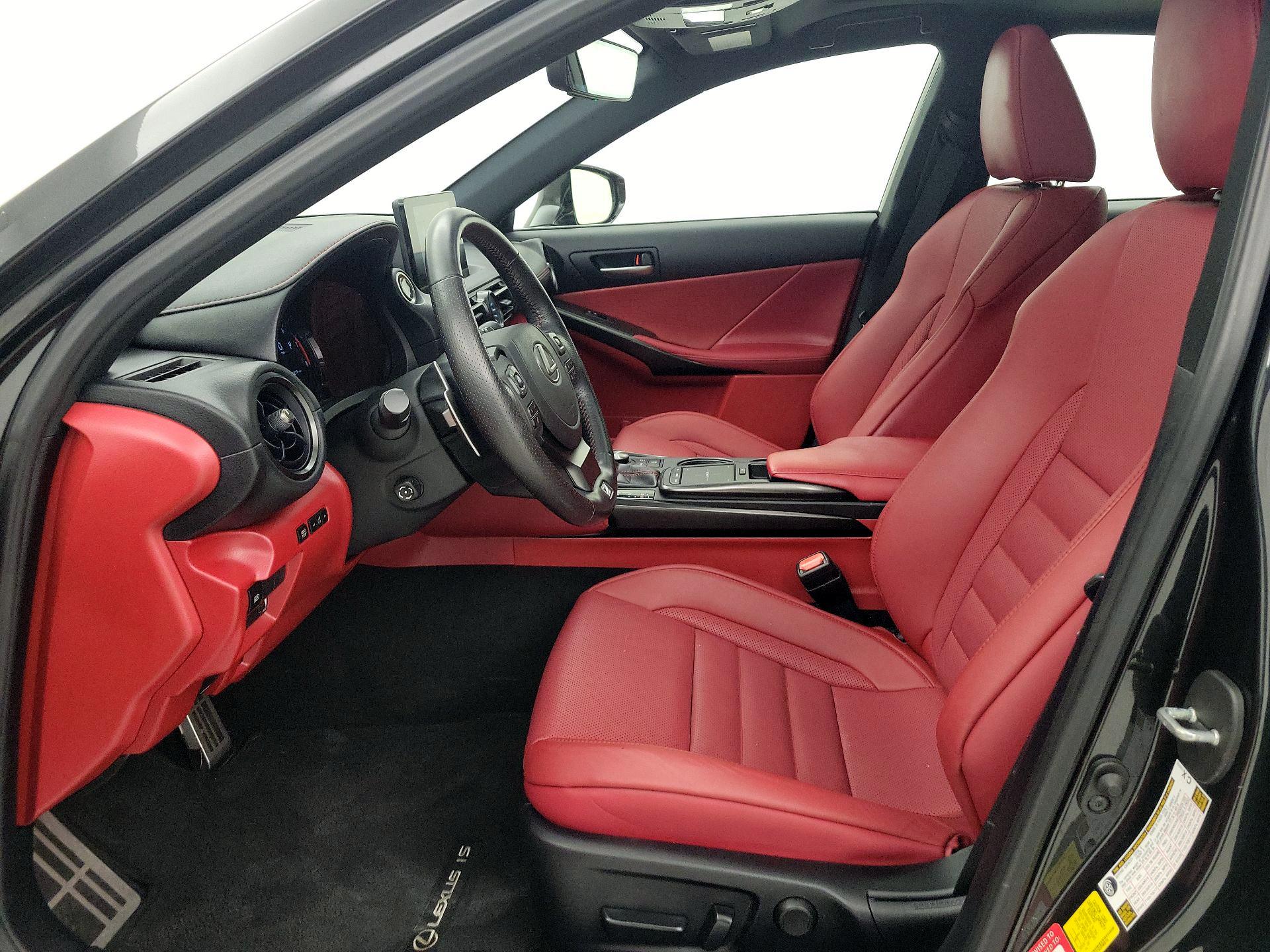 Thumbnail: 2023 Lexus IS - 11