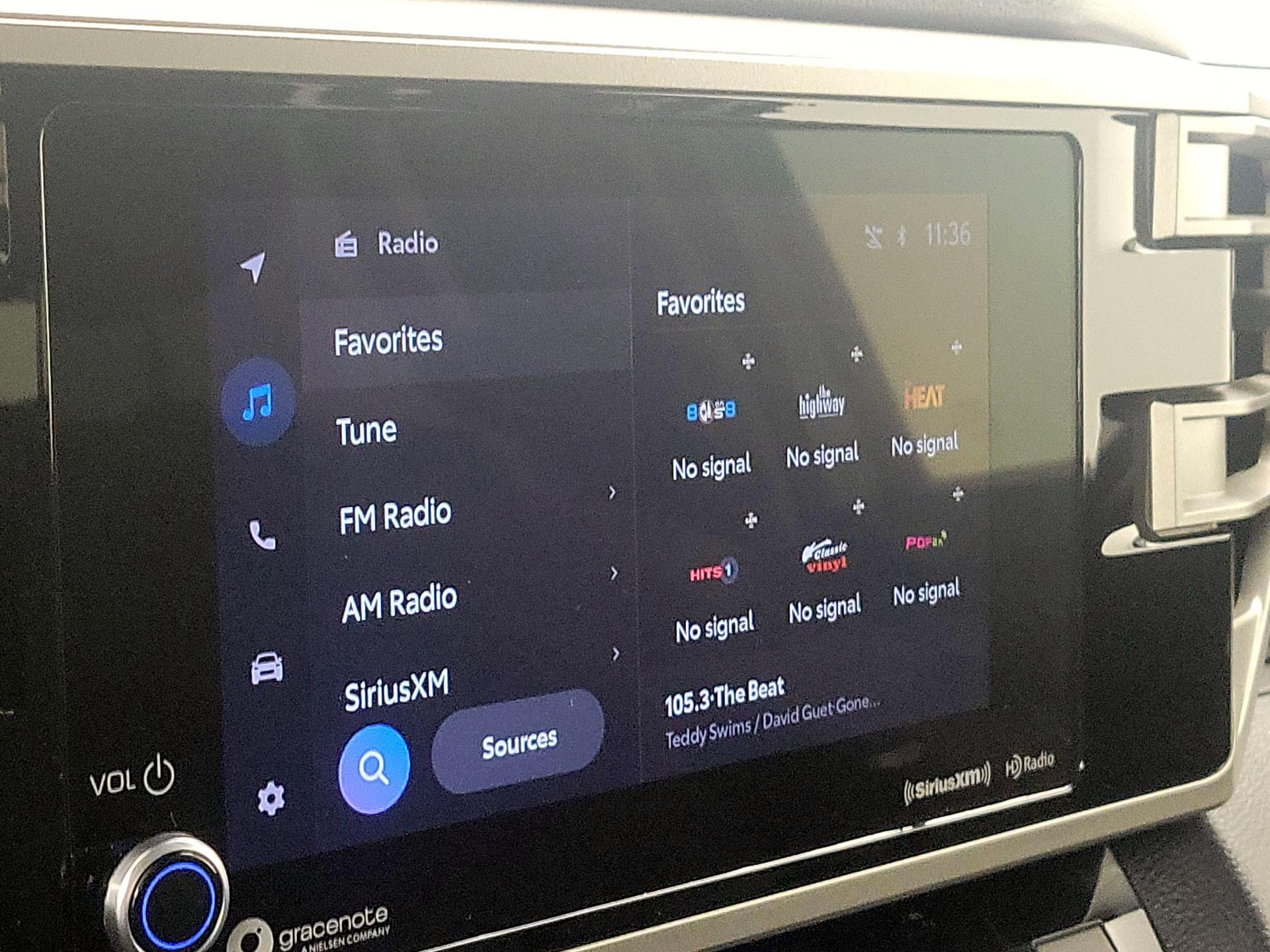 Thumbnail: 2022 Toyota Tundra - 15