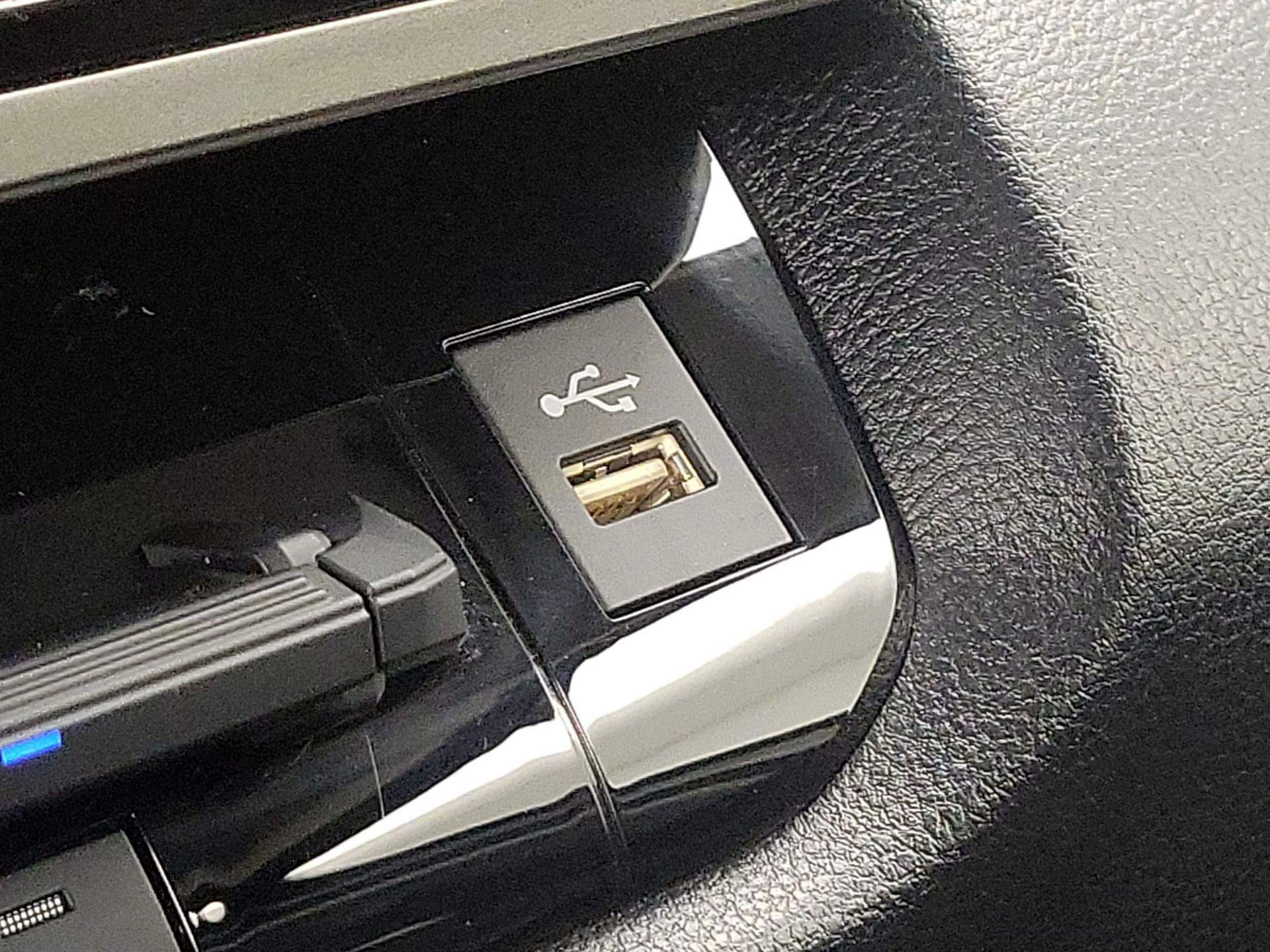 Thumbnail: 2022 Toyota Tundra - 18