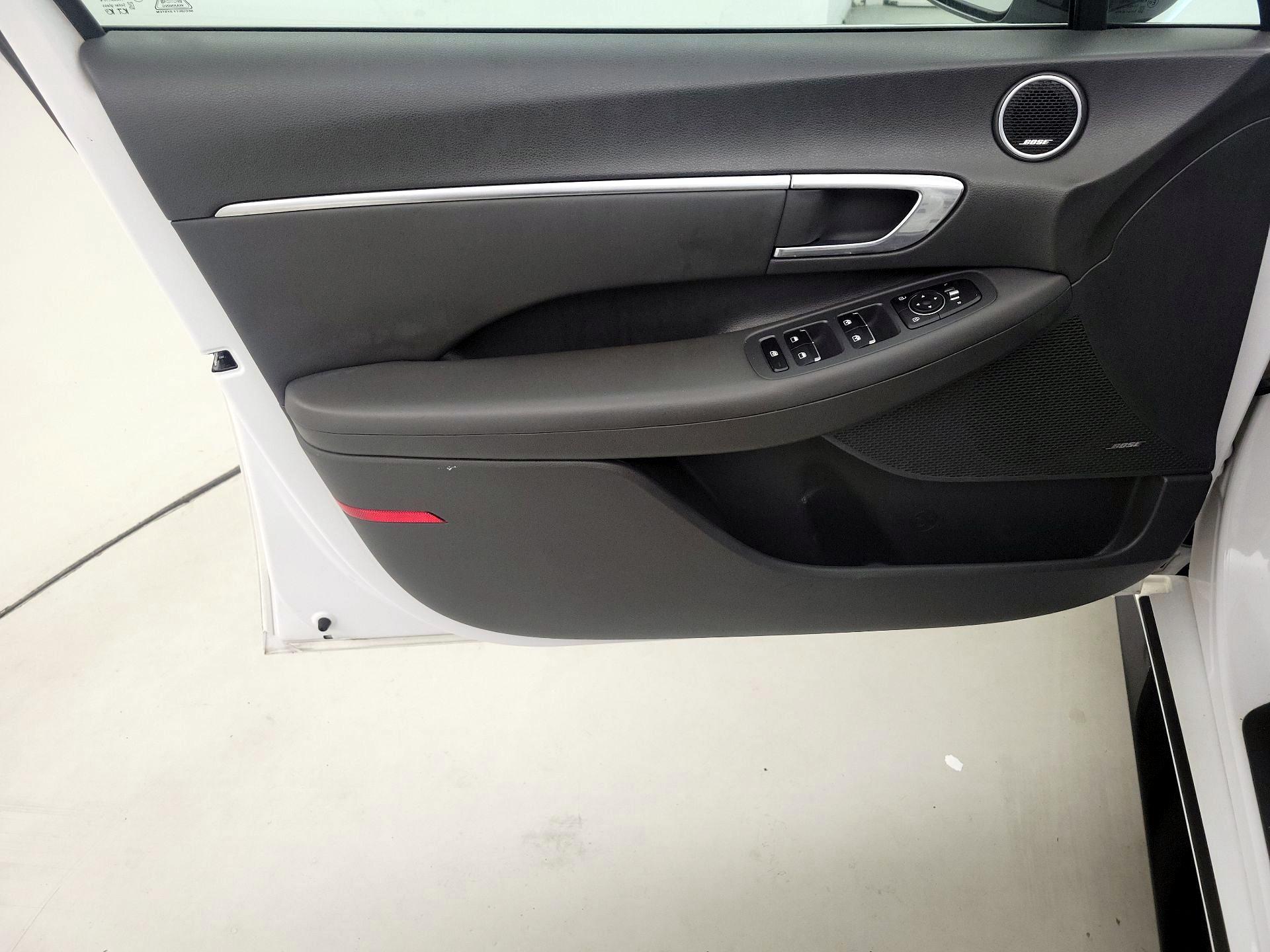 Thumbnail: 2023 Hyundai Sonata - 12