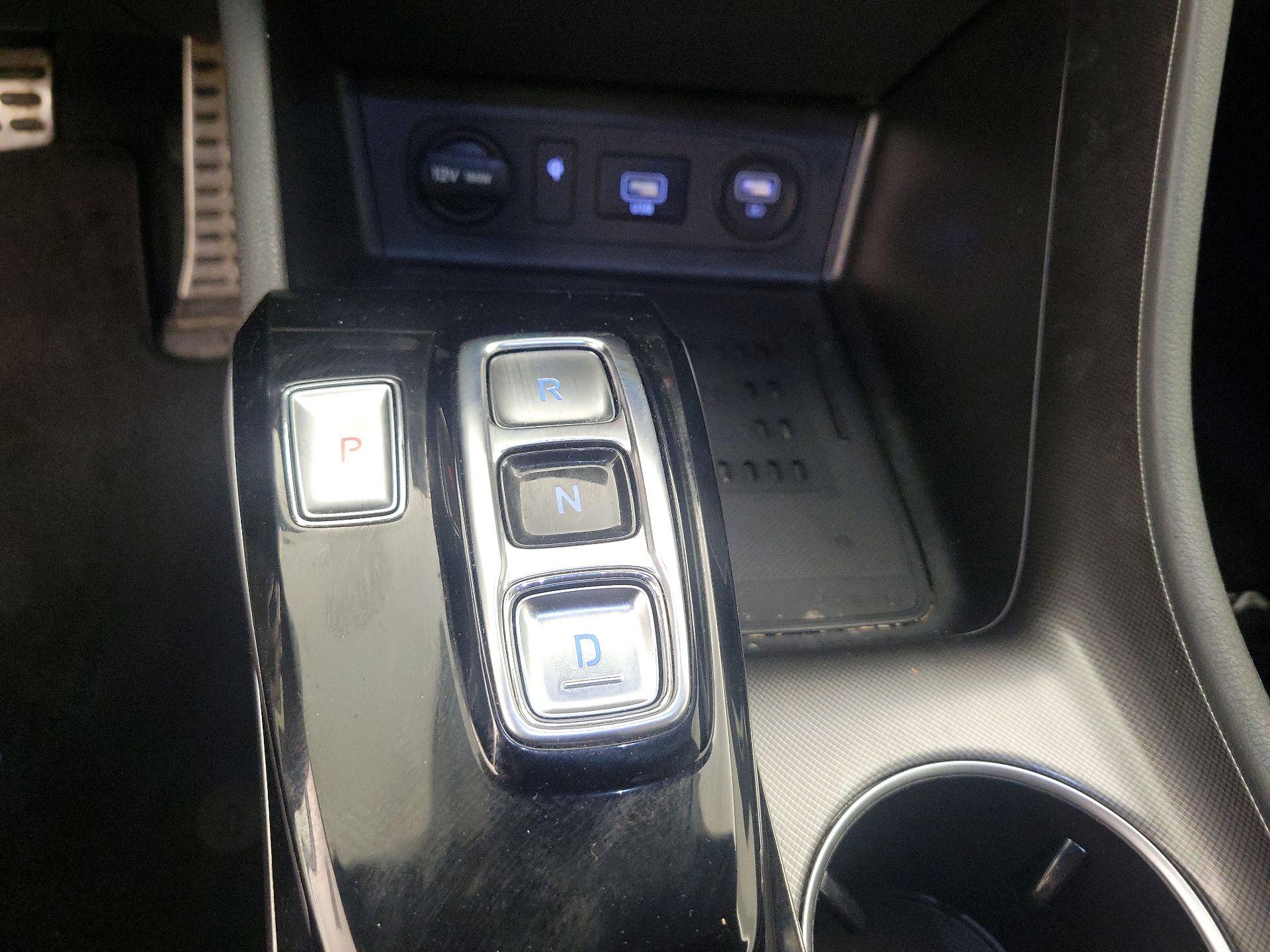 Thumbnail: 2023 Hyundai Sonata - 18