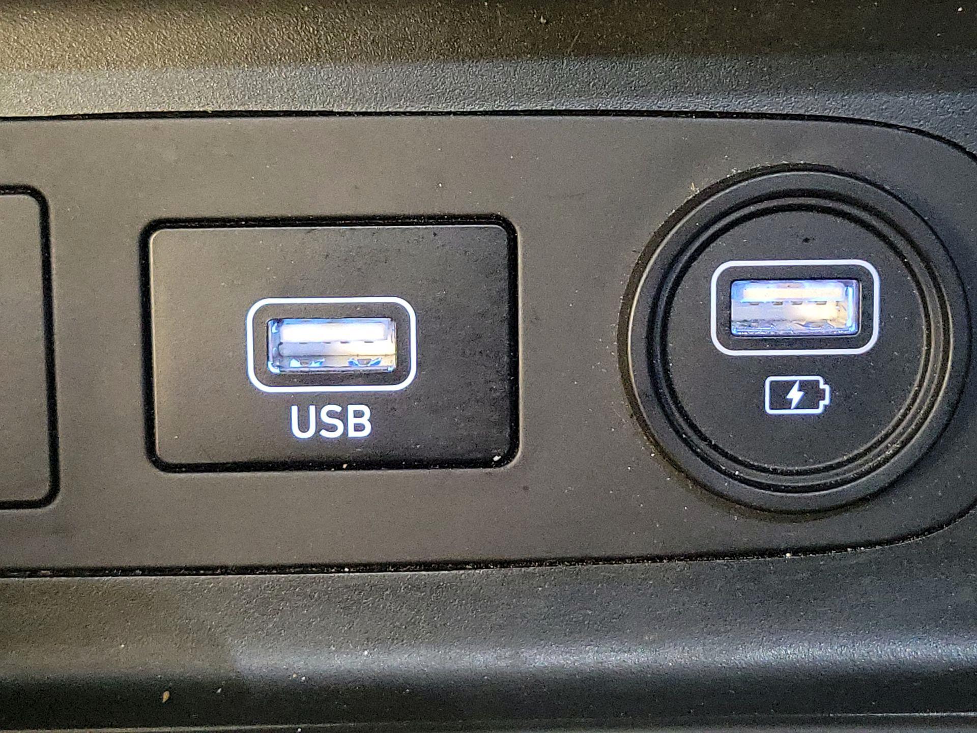 Thumbnail: 2023 Hyundai Sonata - 19