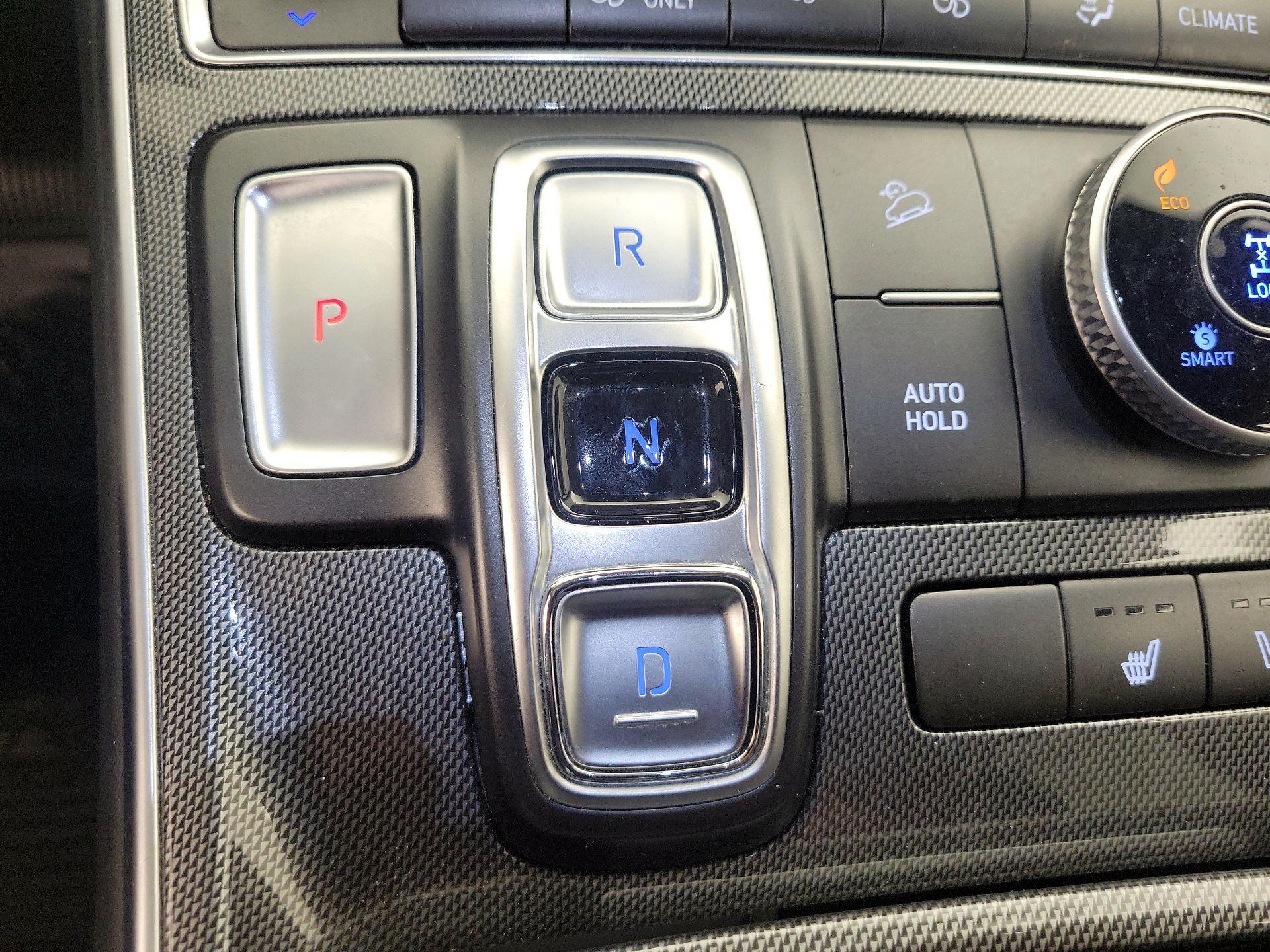 Thumbnail: 2022 Hyundai Santa Fe - 18