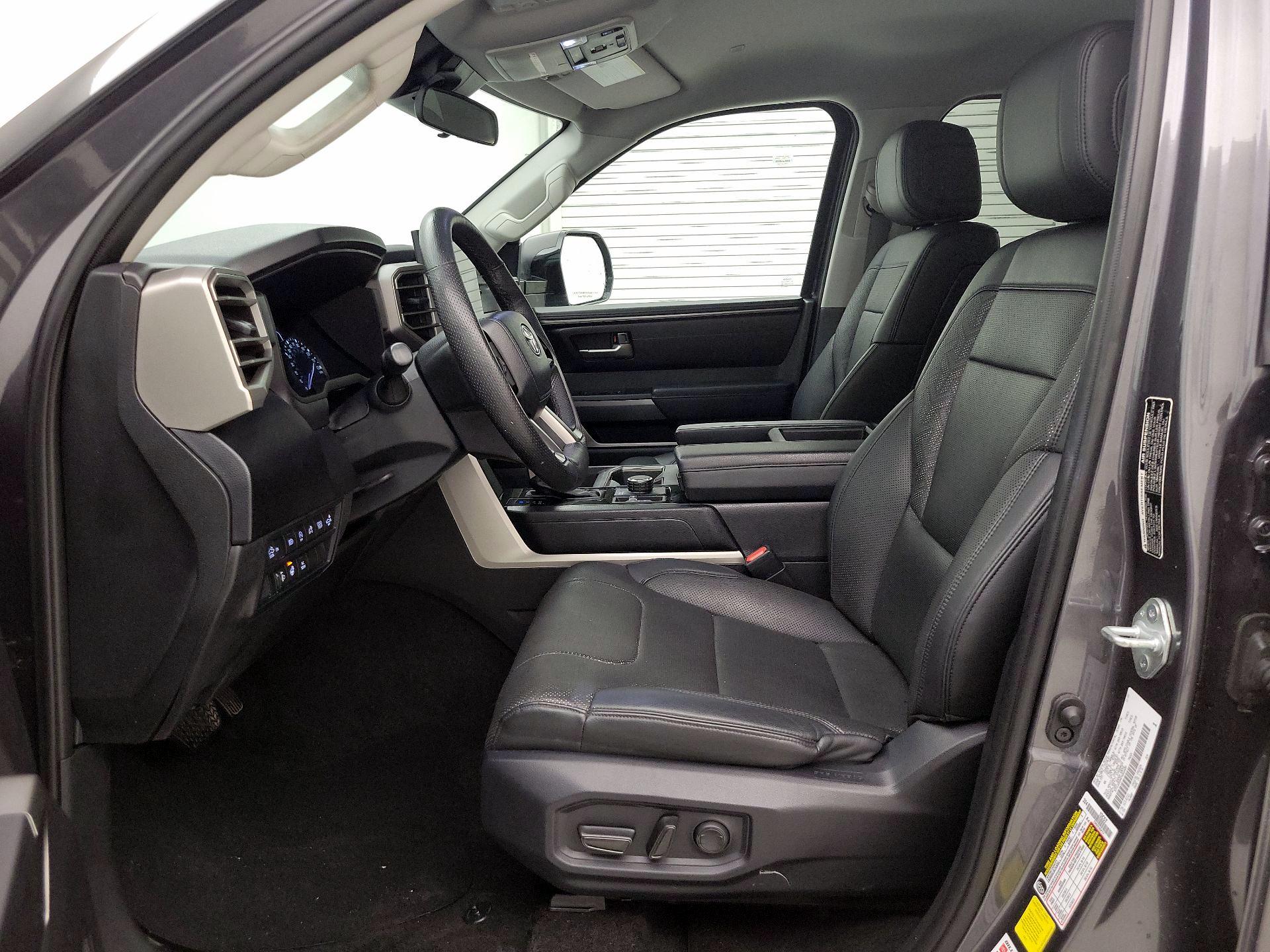 Thumbnail: 2023 Toyota Tundra - 11