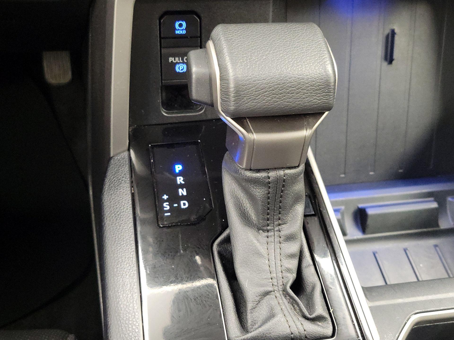 Thumbnail: 2023 Toyota Tundra - 17