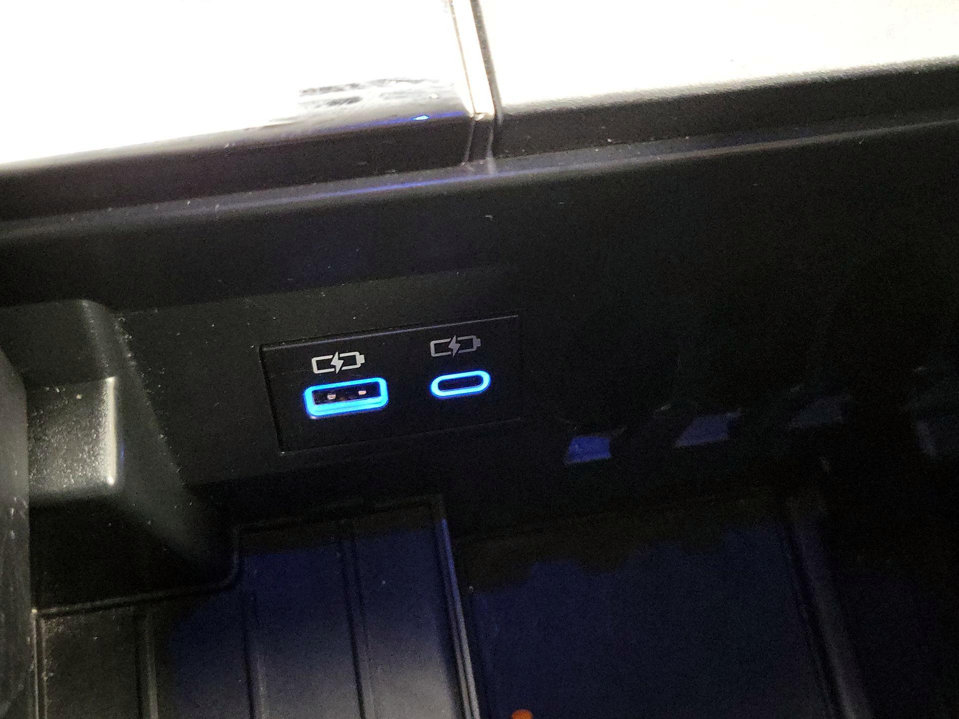 Thumbnail: 2023 Toyota Tundra - 18