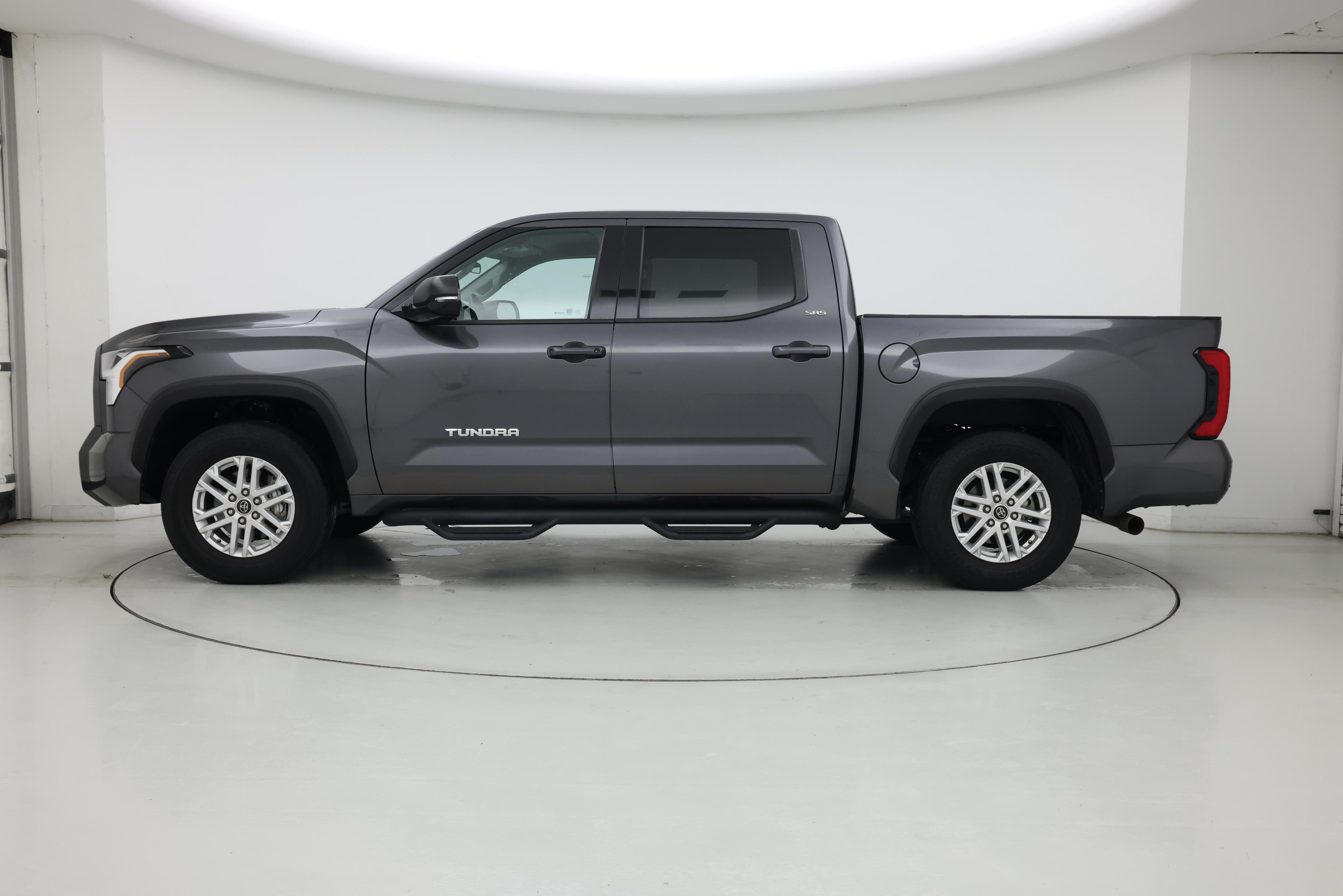 Thumbnail: 2023 Toyota Tundra - 3