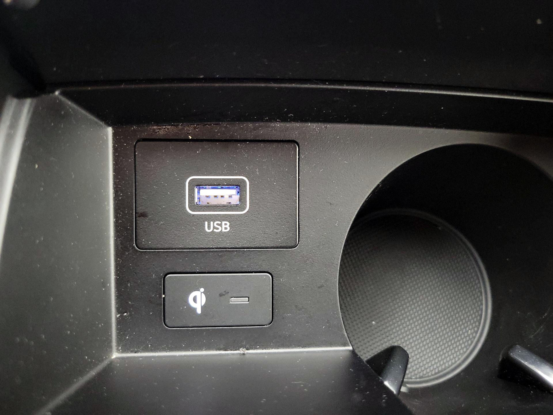 Thumbnail: 2023 Hyundai Santa Fe - 19