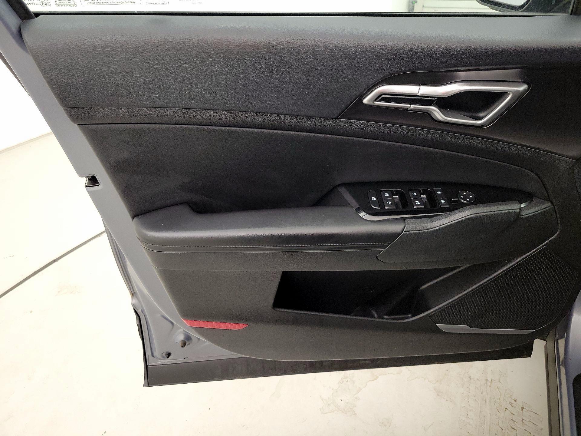 Thumbnail: 2024 Kia Sportage - 12