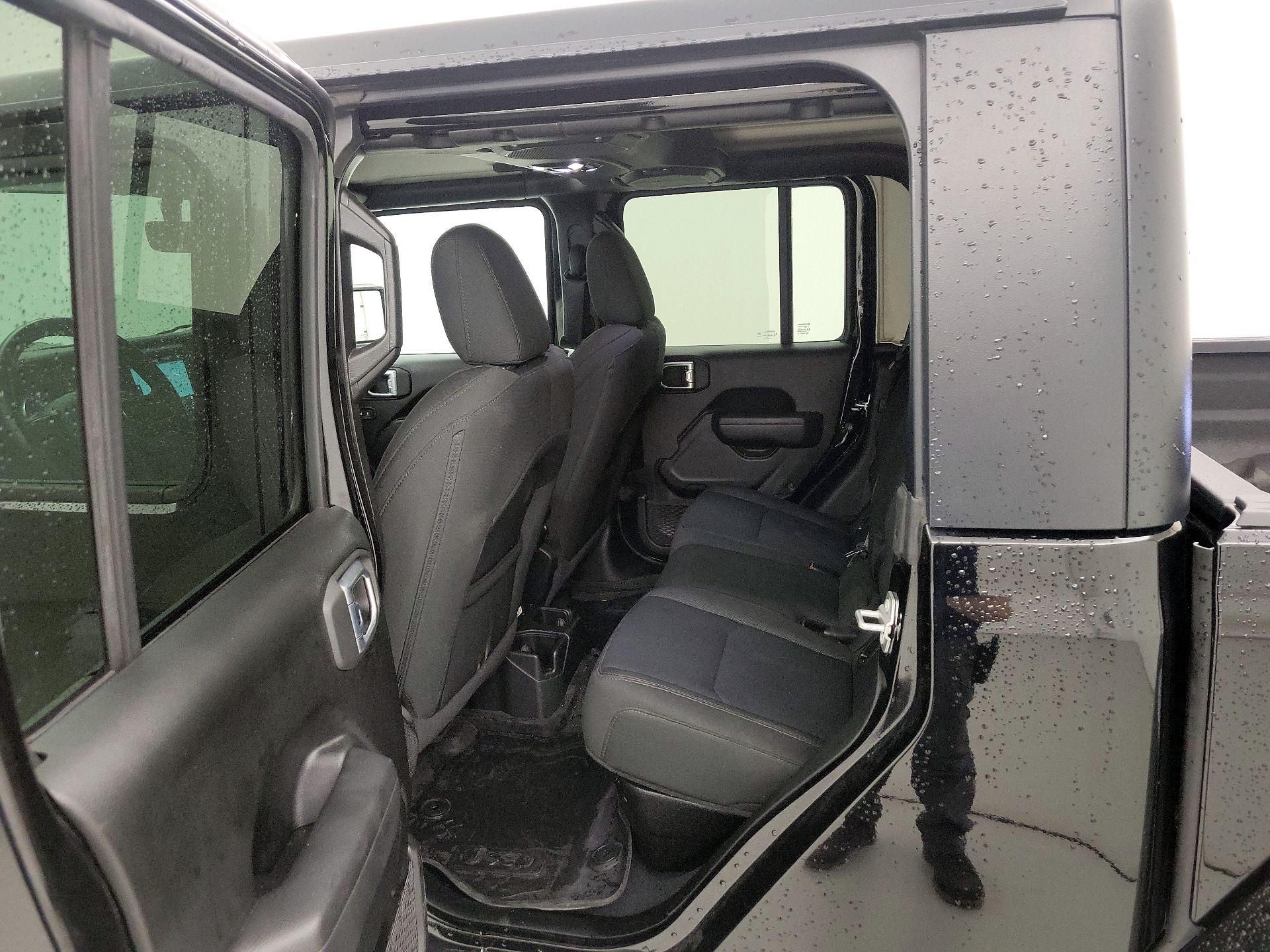 Thumbnail: 2022 Jeep Gladiator - 20