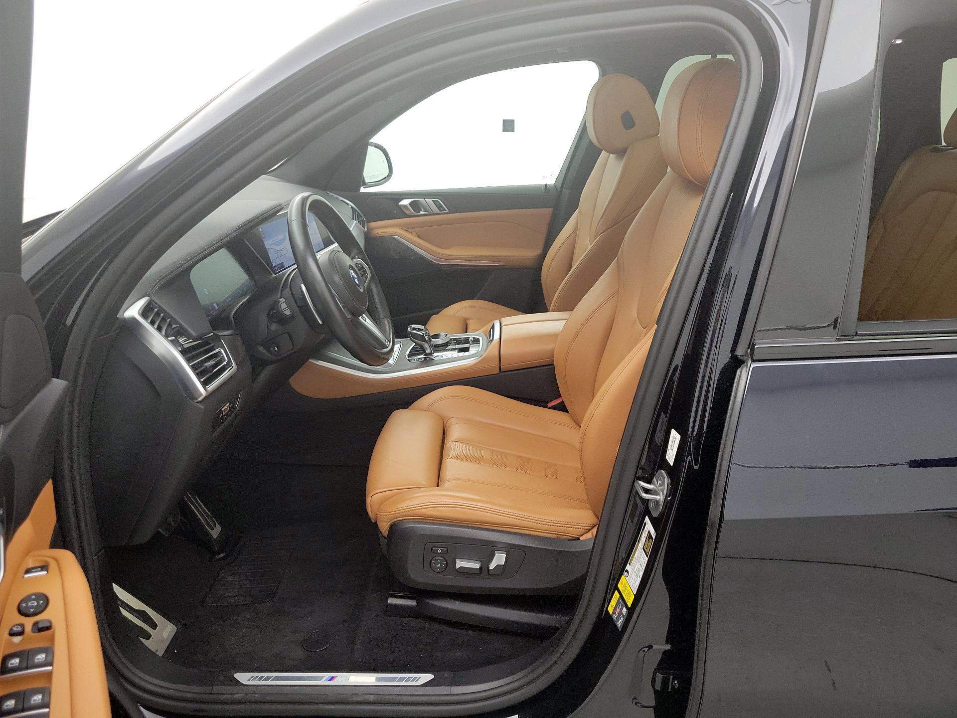 Thumbnail: 2022 BMW X5 - 11