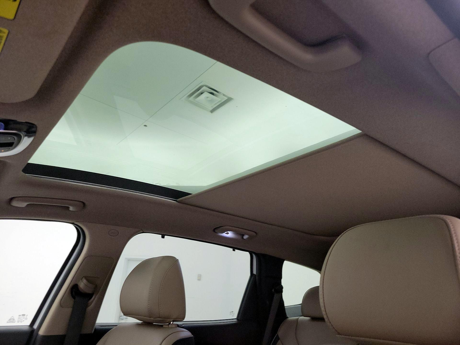 Thumbnail: 2023 Hyundai Santa Fe - 20