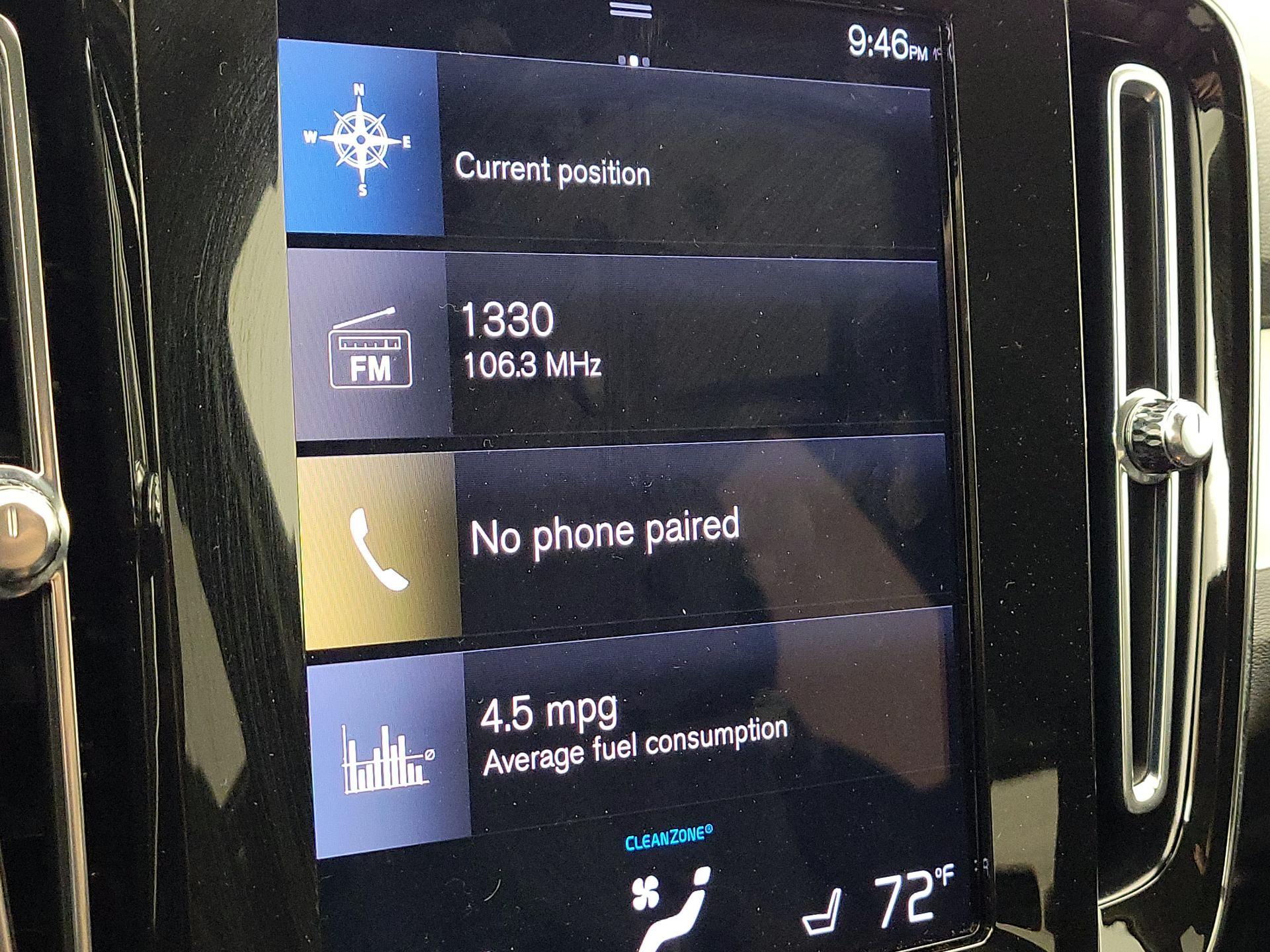 Thumbnail: 2022 Volvo XC40 - 15