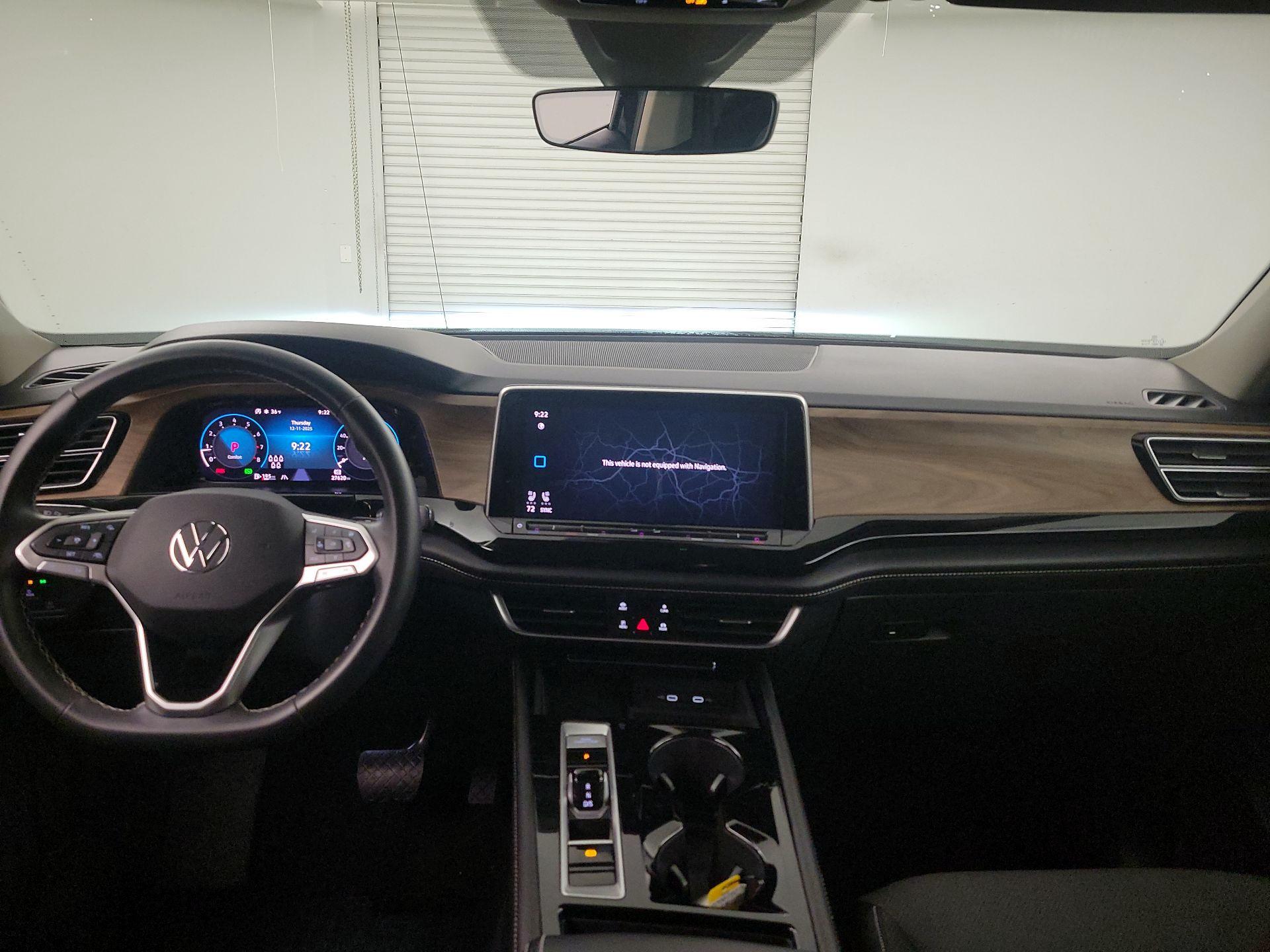 Thumbnail: 2024 Volkswagen Atlas - 9