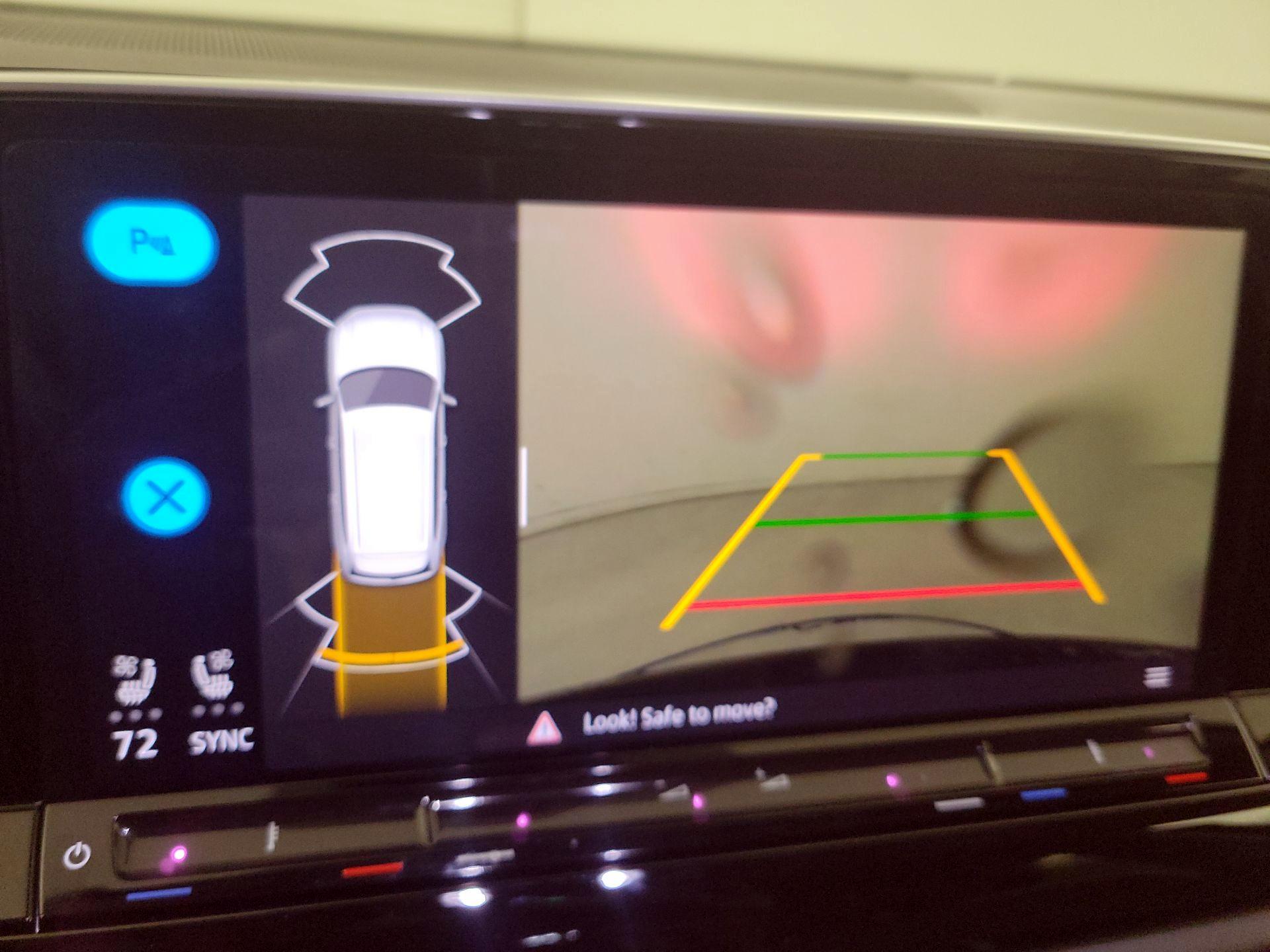 Thumbnail: 2024 Volkswagen Atlas - 14