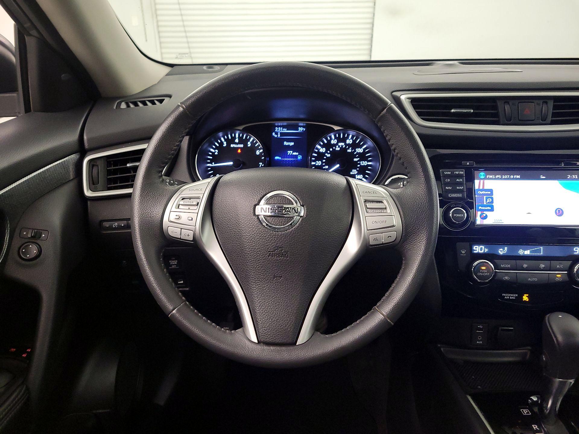 Thumbnail: 2016 Nissan Rogue - 10