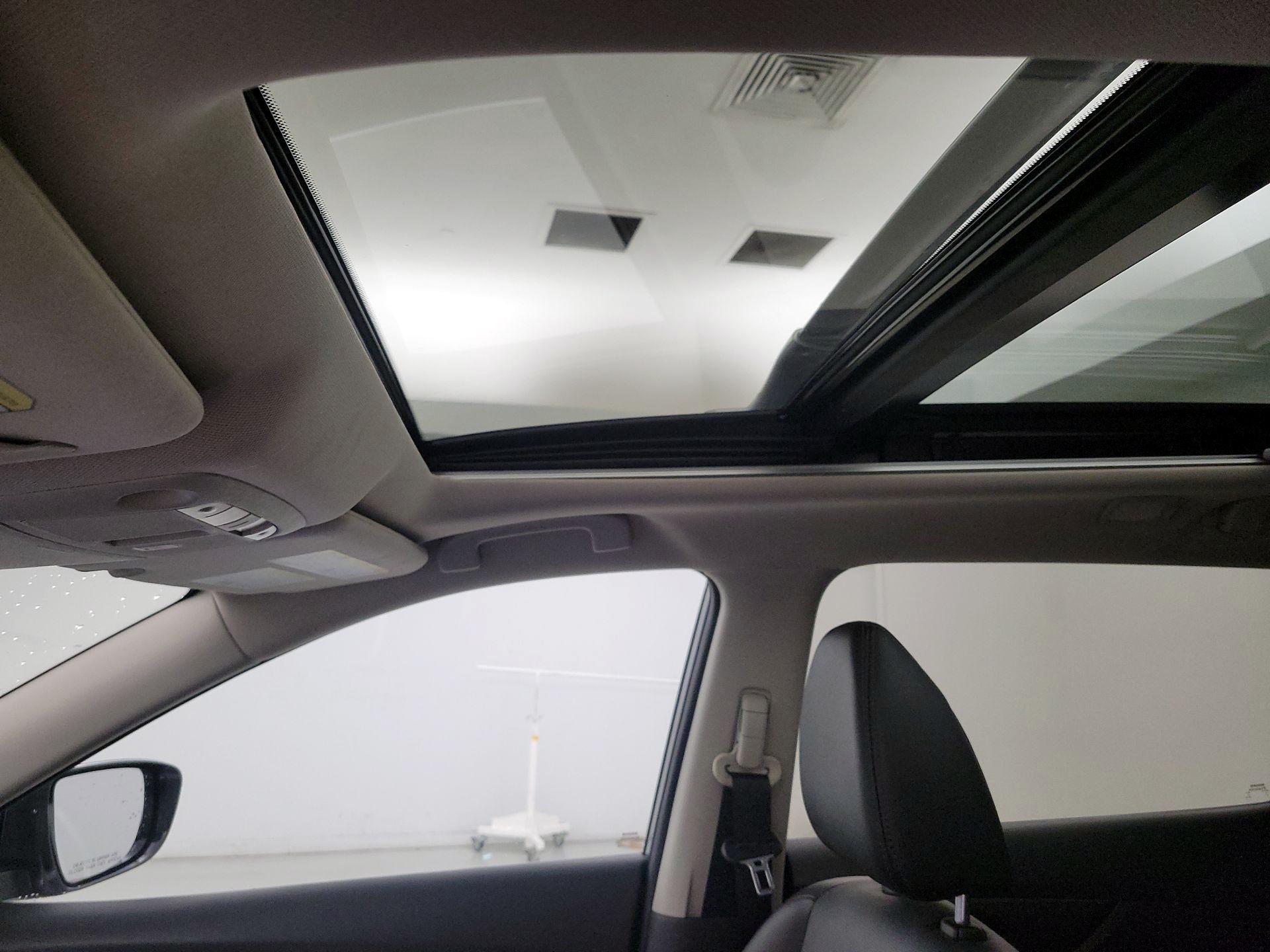 Thumbnail: 2016 Nissan Rogue - 20