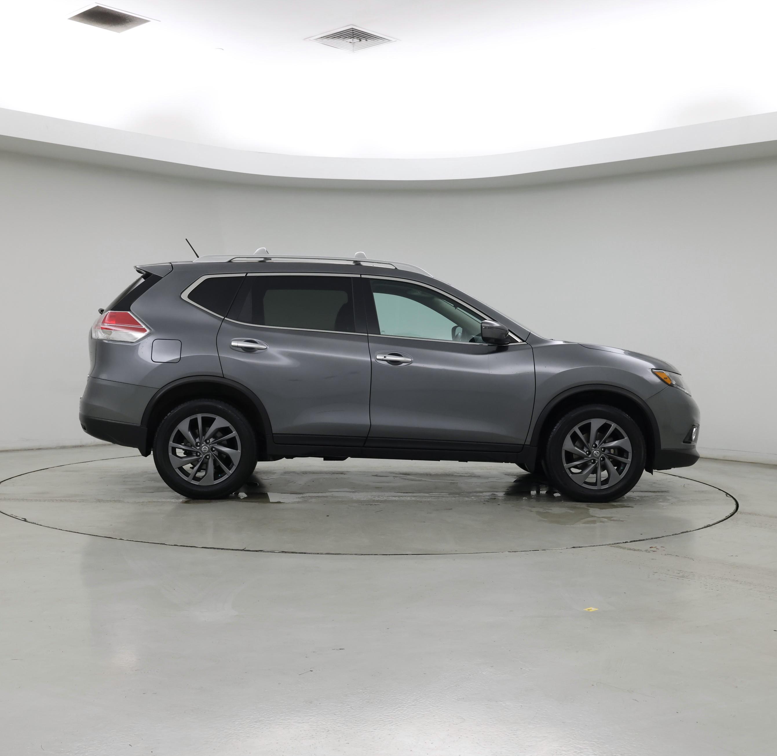 Thumbnail: 2016 Nissan Rogue - 7