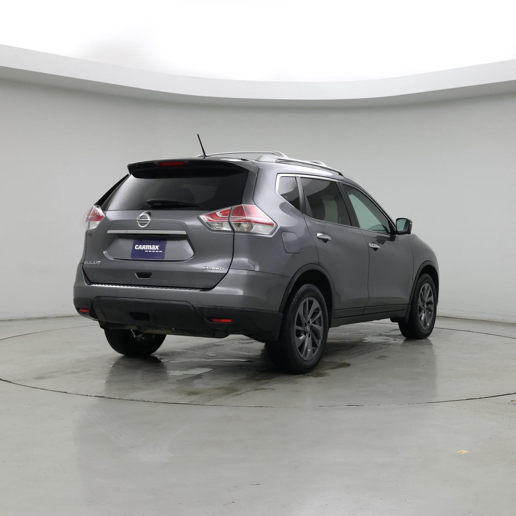 Thumbnail: 2016 Nissan Rogue - 8