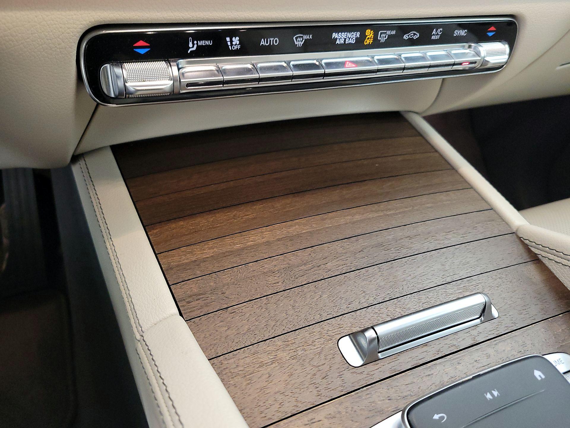 Thumbnail: 2020 Mercedes-Benz GLS - 17