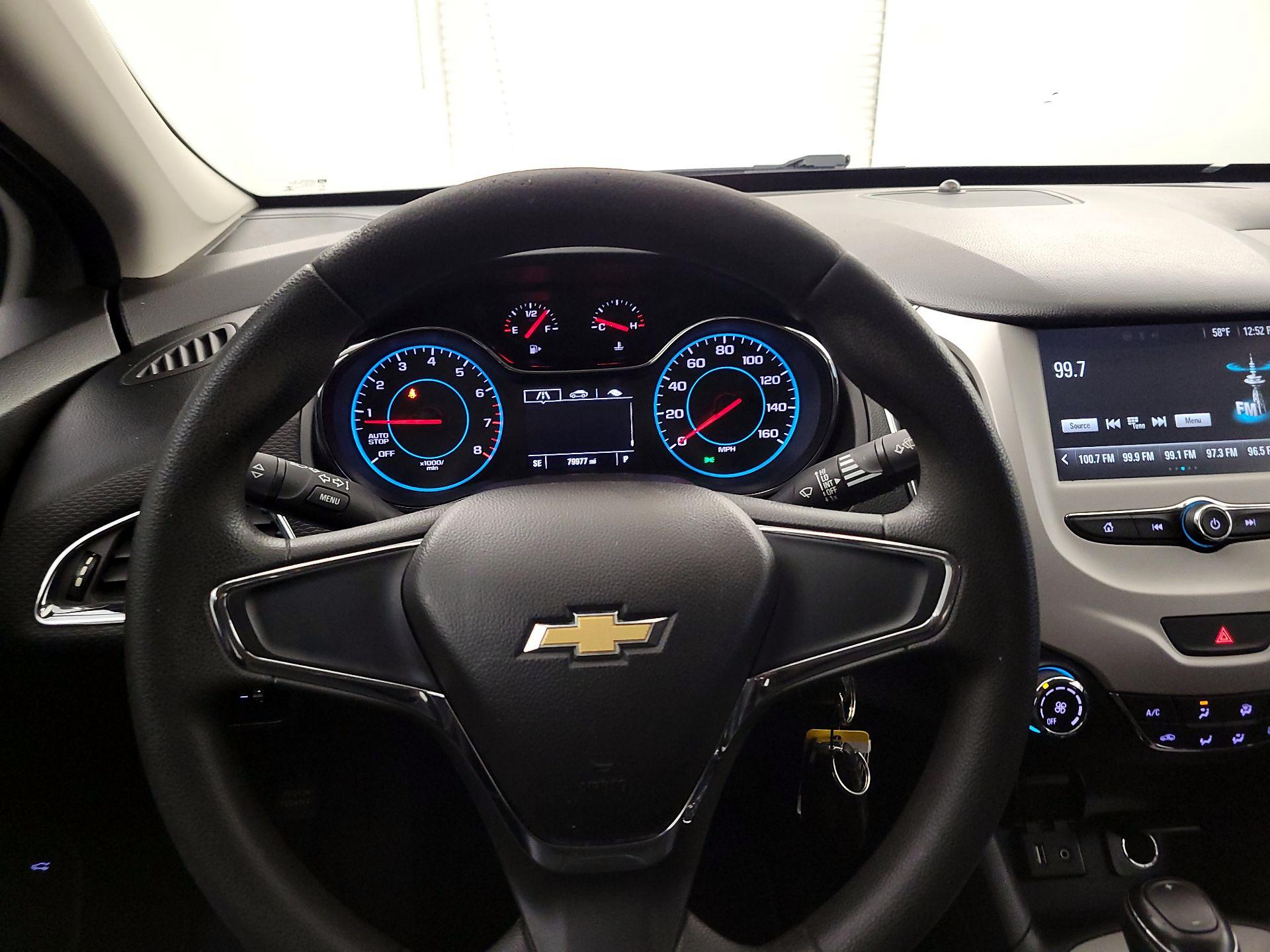 Thumbnail: 2016 Chevrolet Cruze - 10