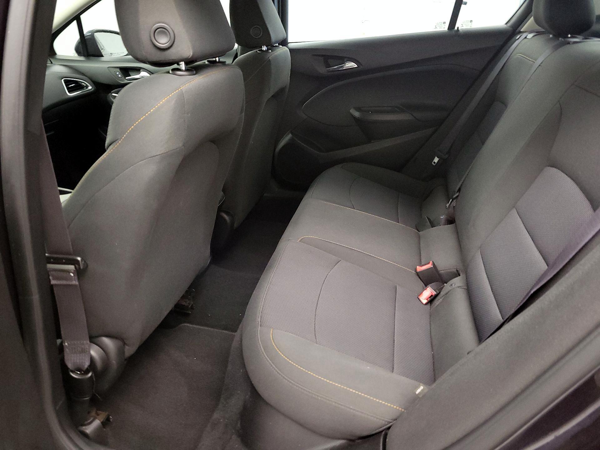 Thumbnail: 2016 Chevrolet Cruze - 19