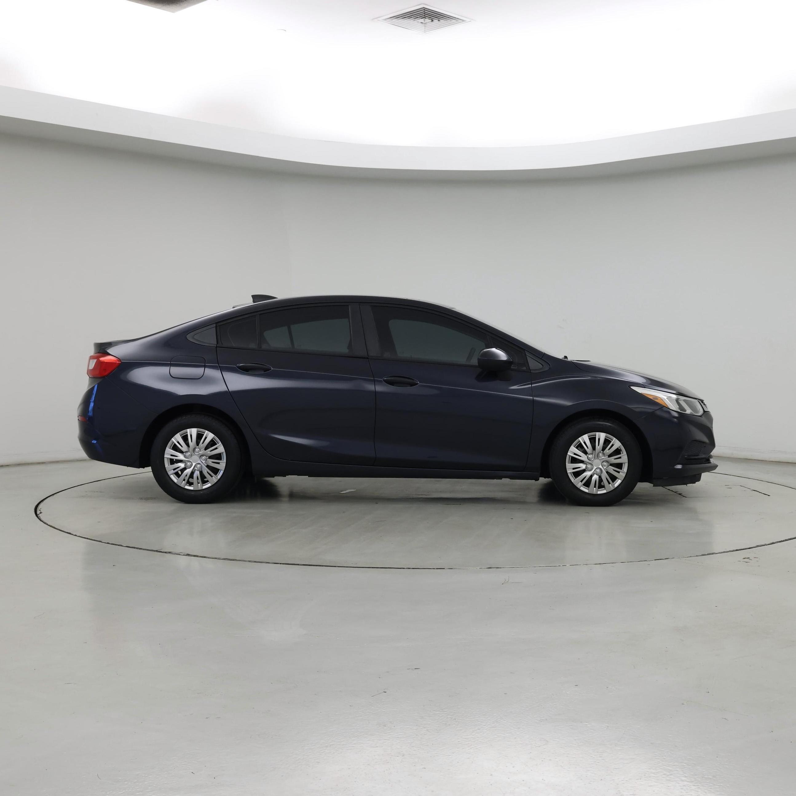 Thumbnail: 2016 Chevrolet Cruze - 7