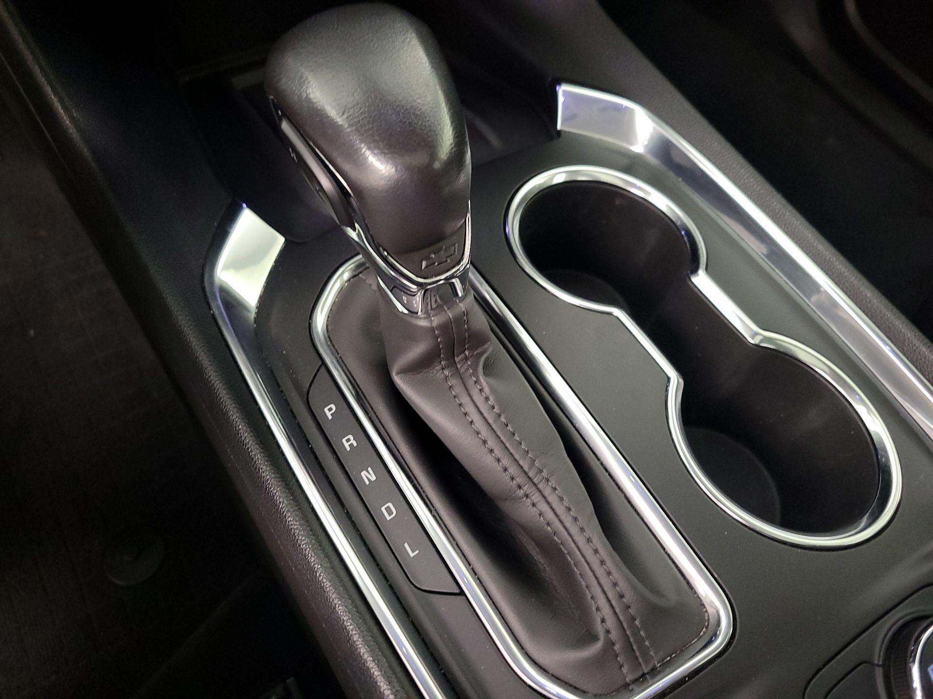 Thumbnail: 2021 Chevrolet Traverse - 18