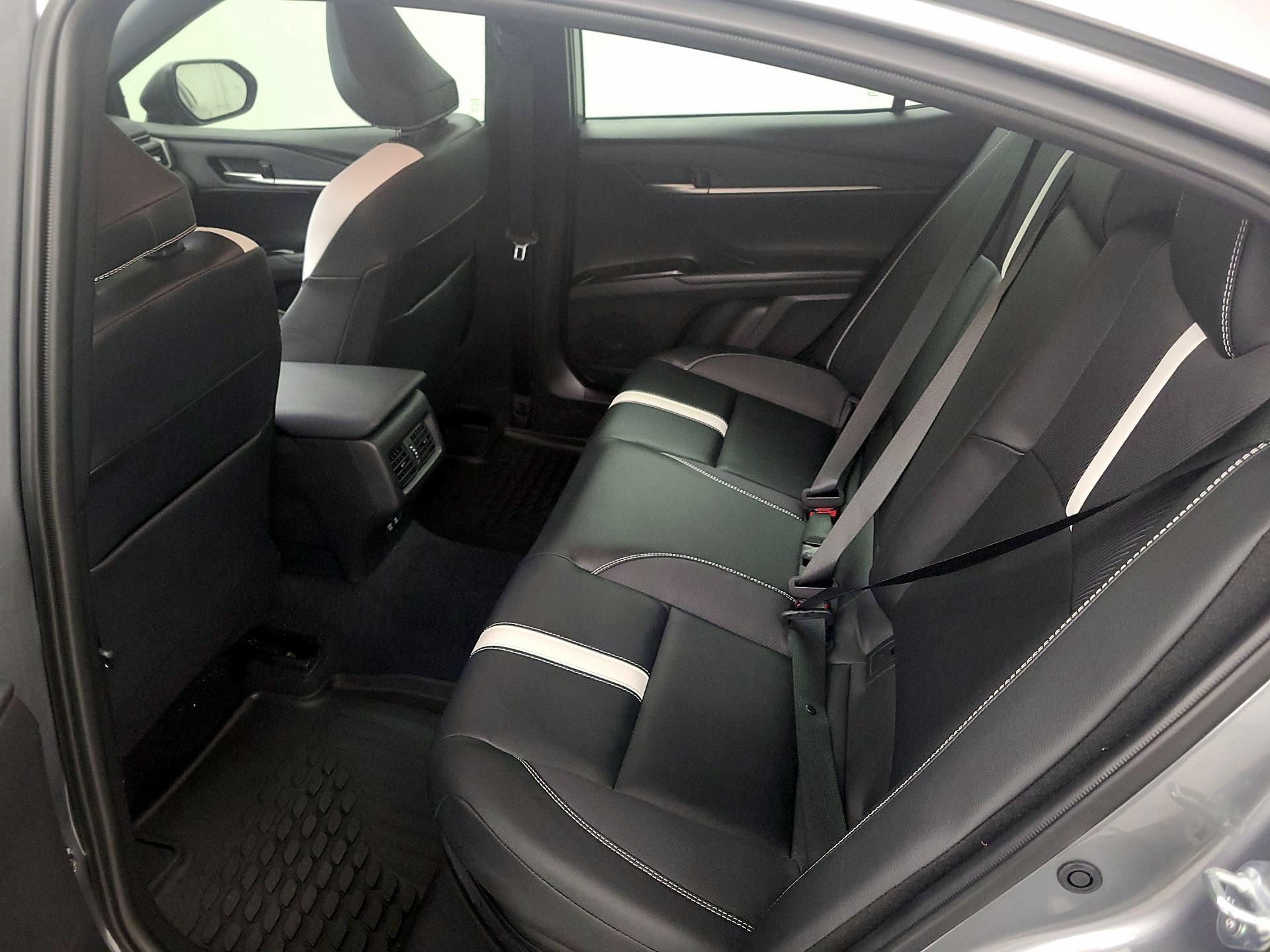 Thumbnail: 2025 Toyota Camry - 19