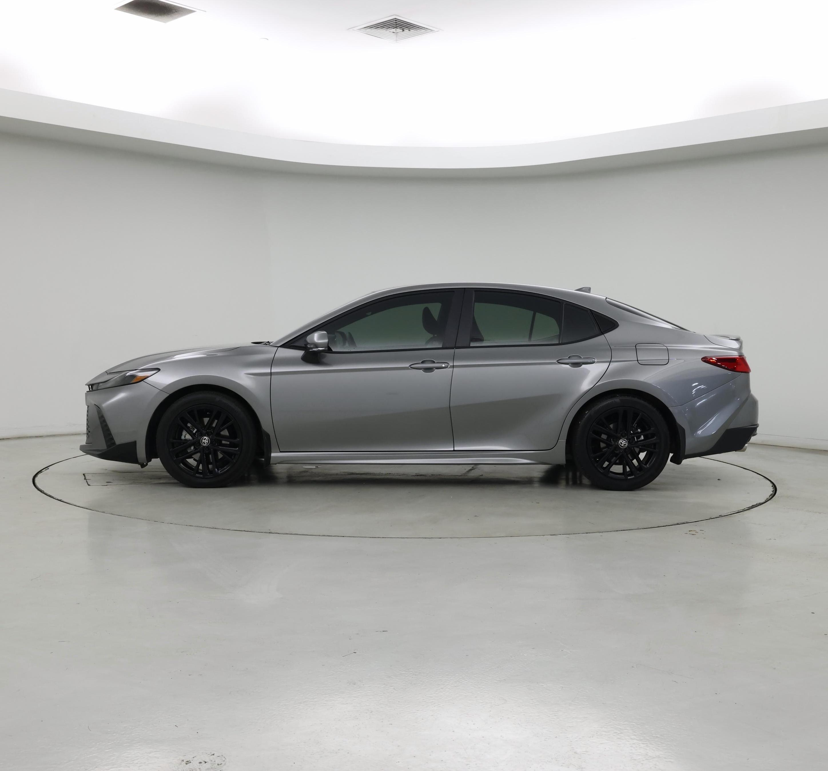 Thumbnail: 2025 Toyota Camry - 3