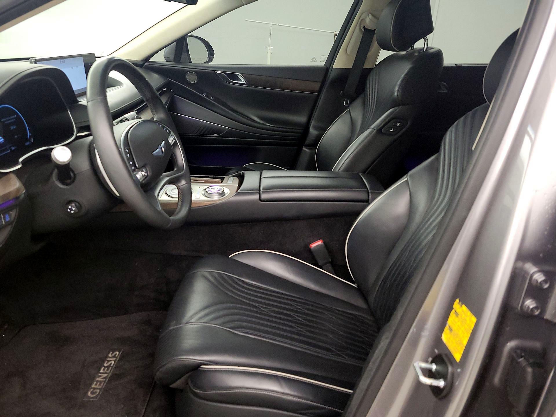 Thumbnail: 2021 Genesis G80 - 11