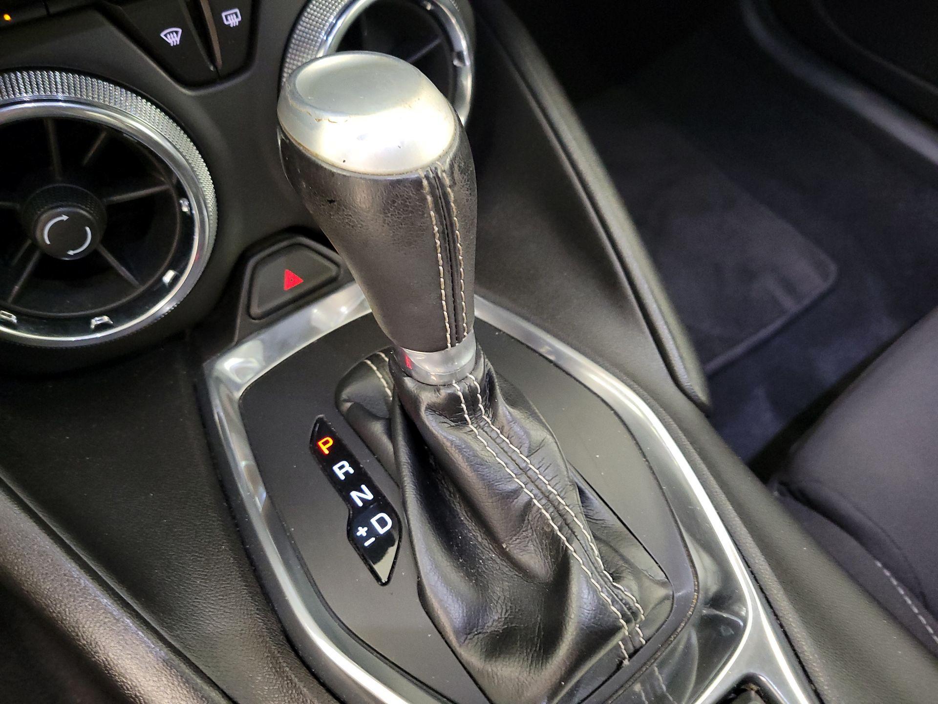 Thumbnail: 2017 Chevrolet Camaro - 17