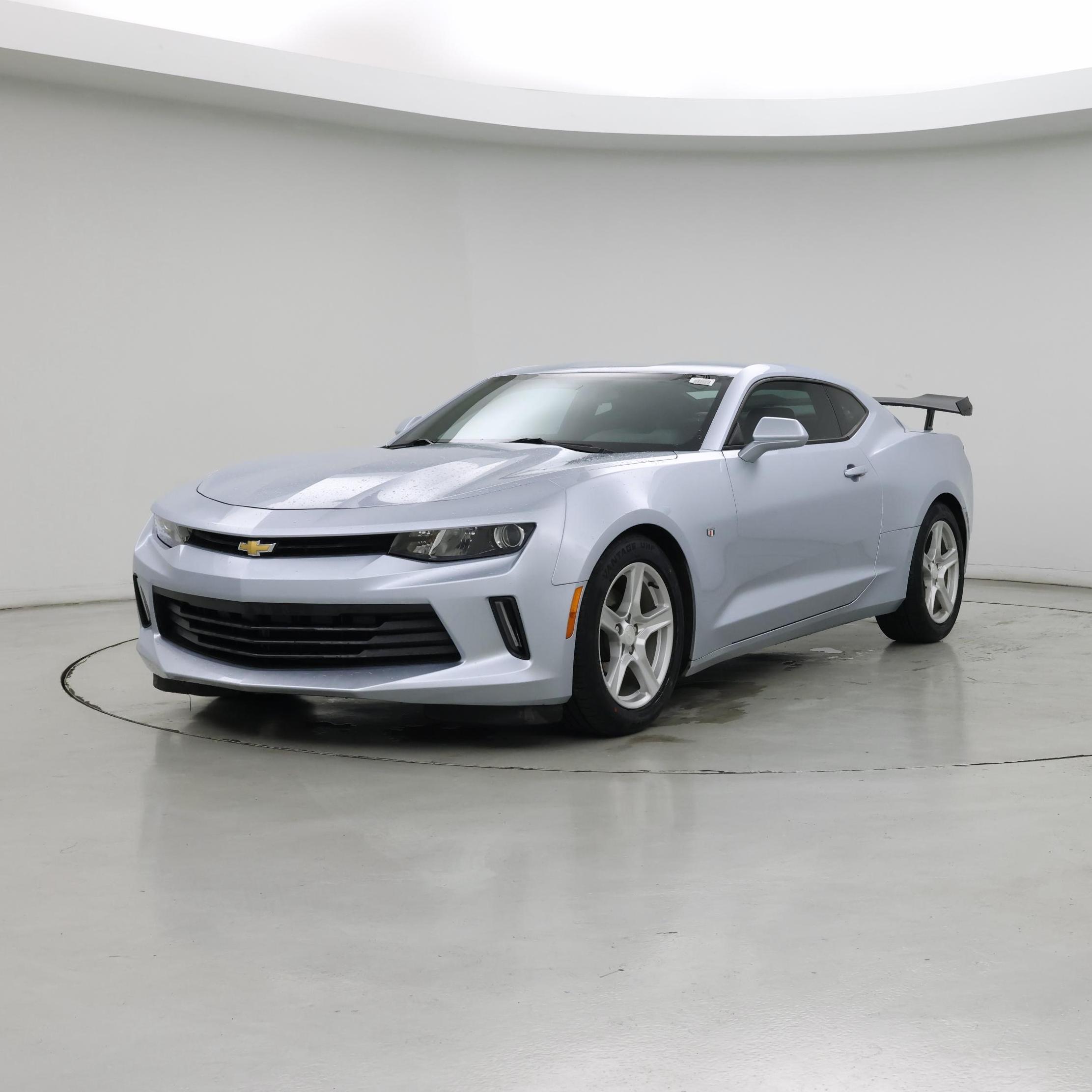 Thumbnail: 2017 Chevrolet Camaro - 4