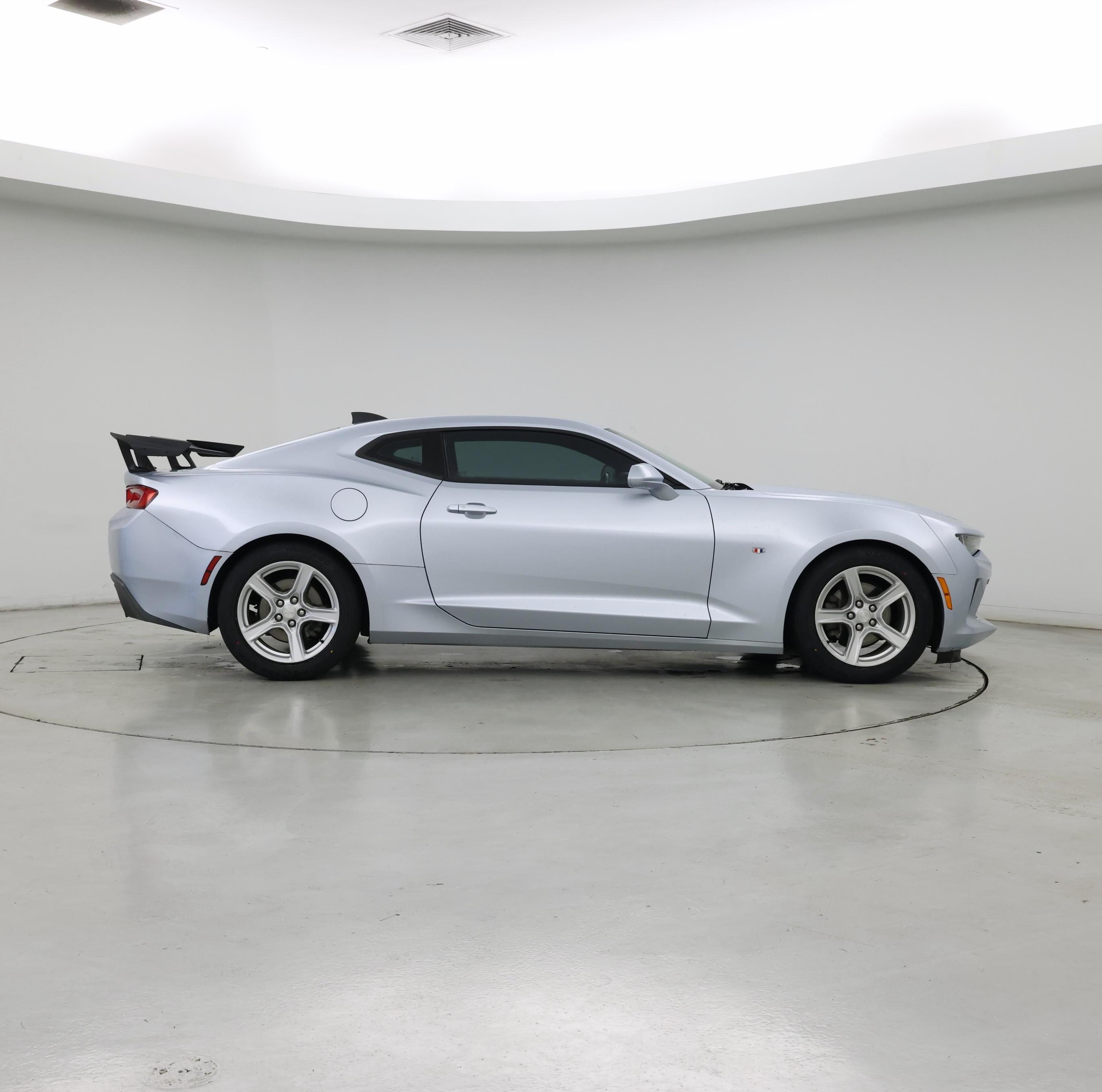 Thumbnail: 2017 Chevrolet Camaro - 7