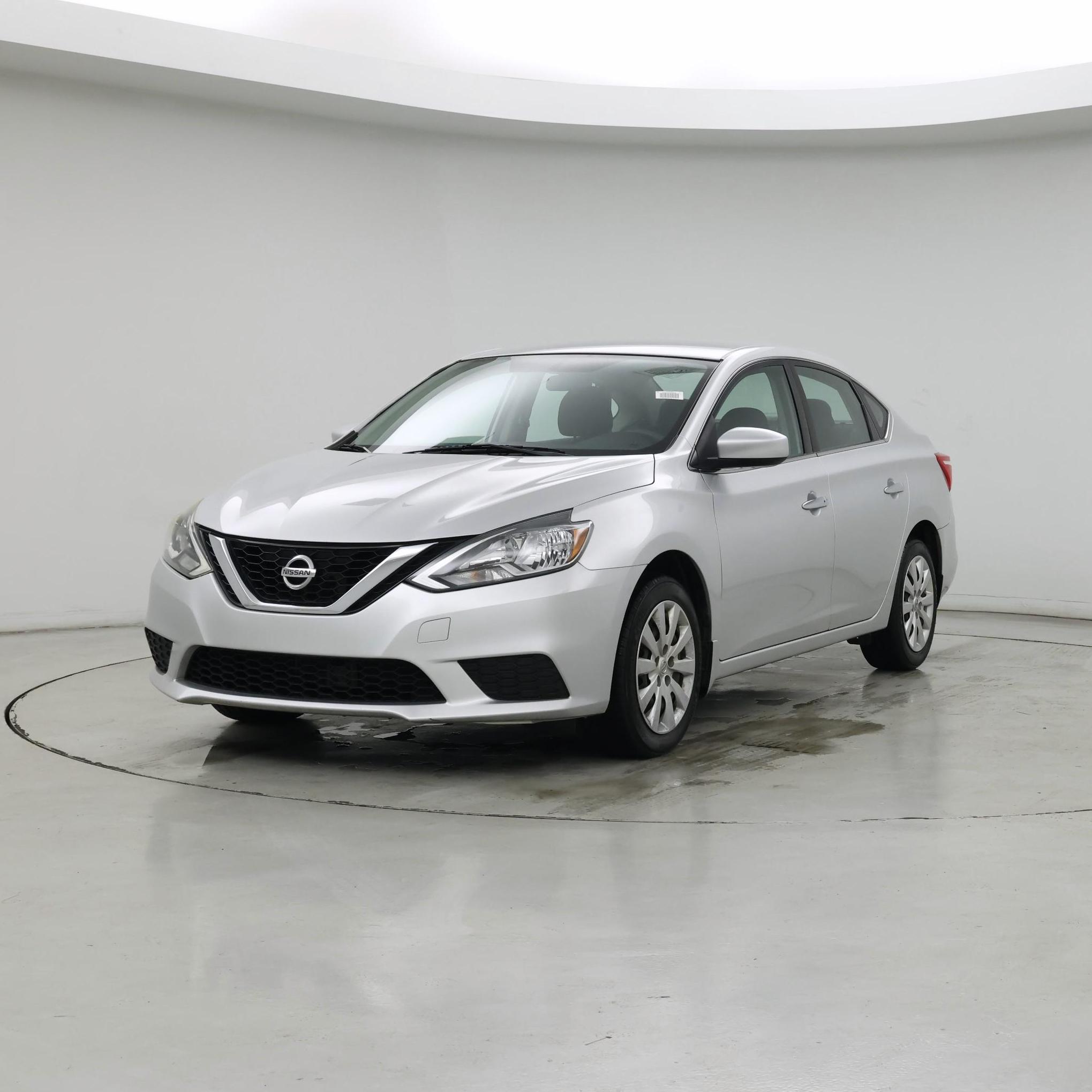 Thumbnail: 2016 Nissan Sentra - 4