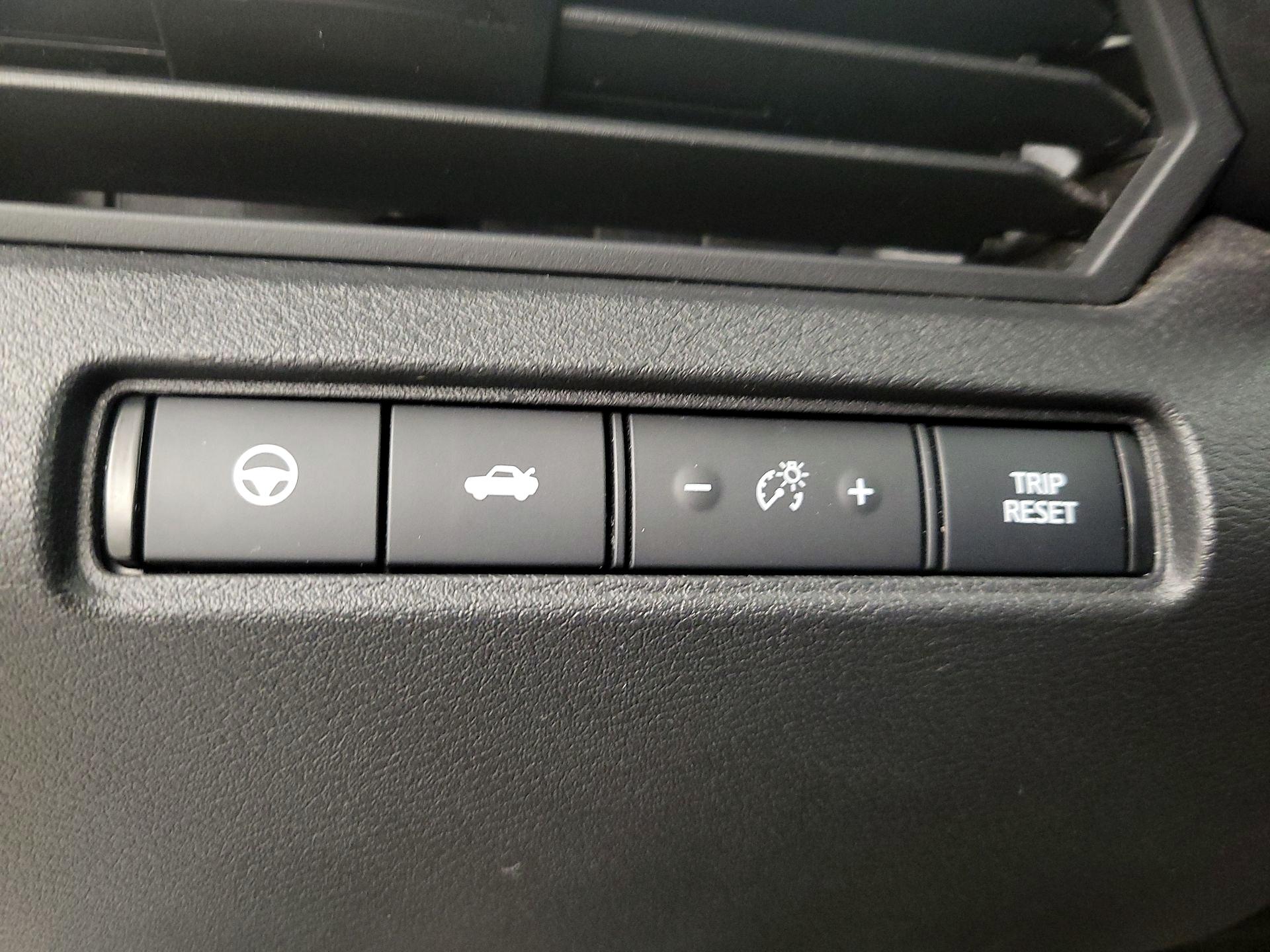 Thumbnail: 2019 Nissan Altima - 13